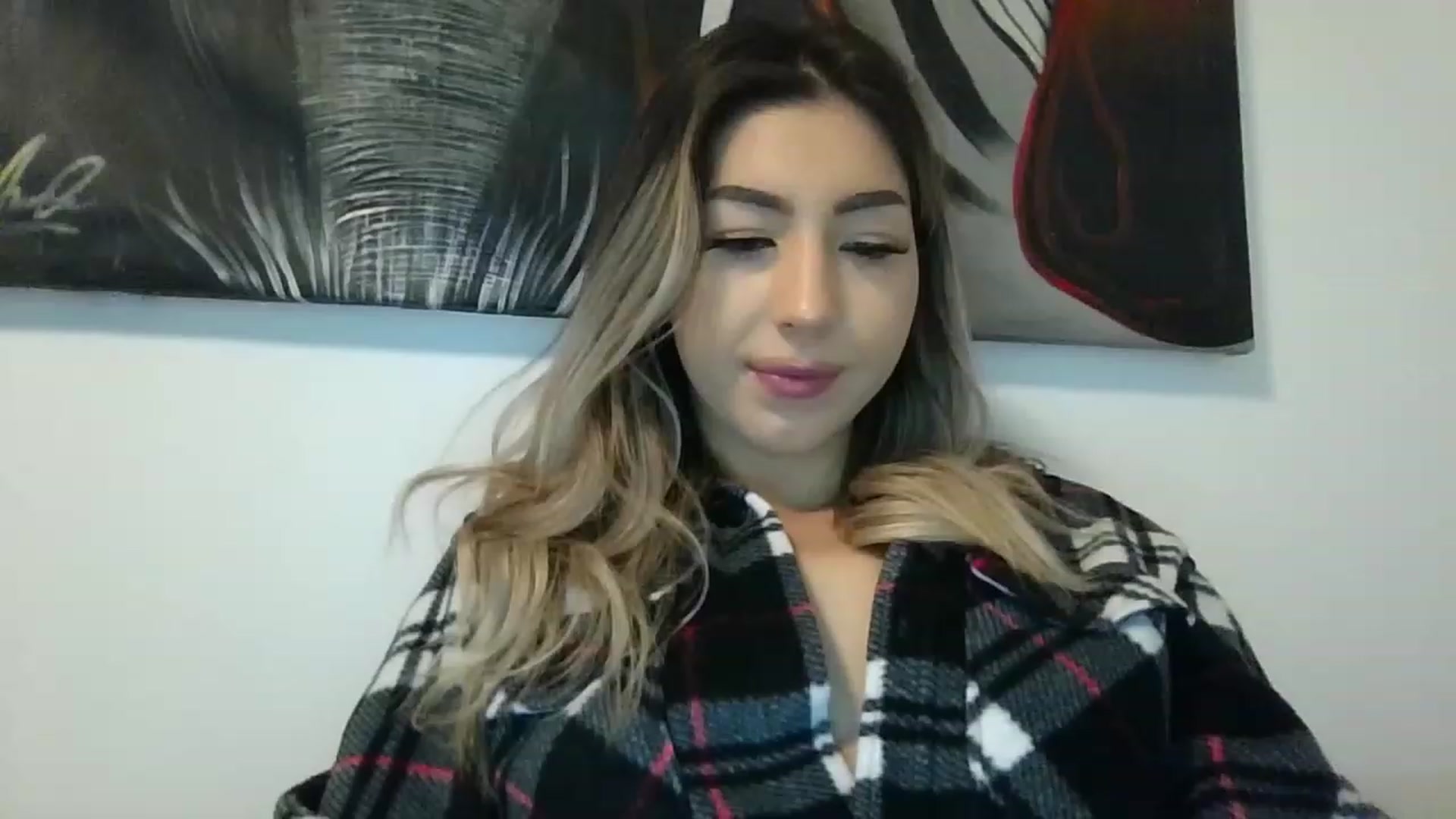 Gallery image thumbnail from SweetSin's myfreecams stream on, 11/21/2023, 21:13 image 5 of 20