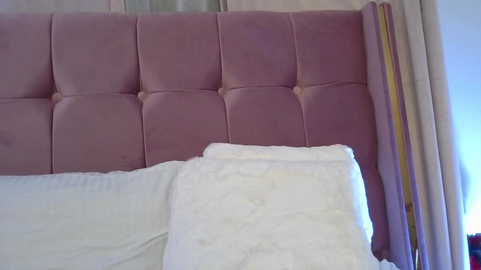 Gallery image thumbnail from SweetSin's myfreecams stream on, 11/24/2023, 21:51 image 9 of 20