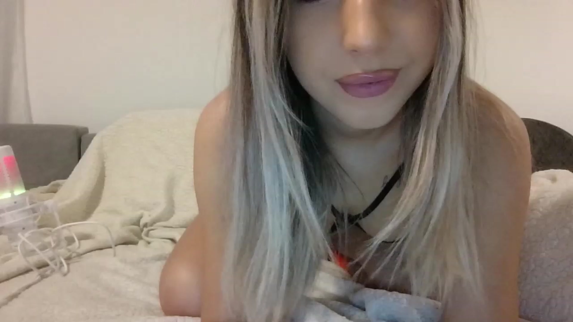 Gallery image thumbnail from SweetSin's myfreecams stream on, 11/25/2023, 15:35 image 4 of 20