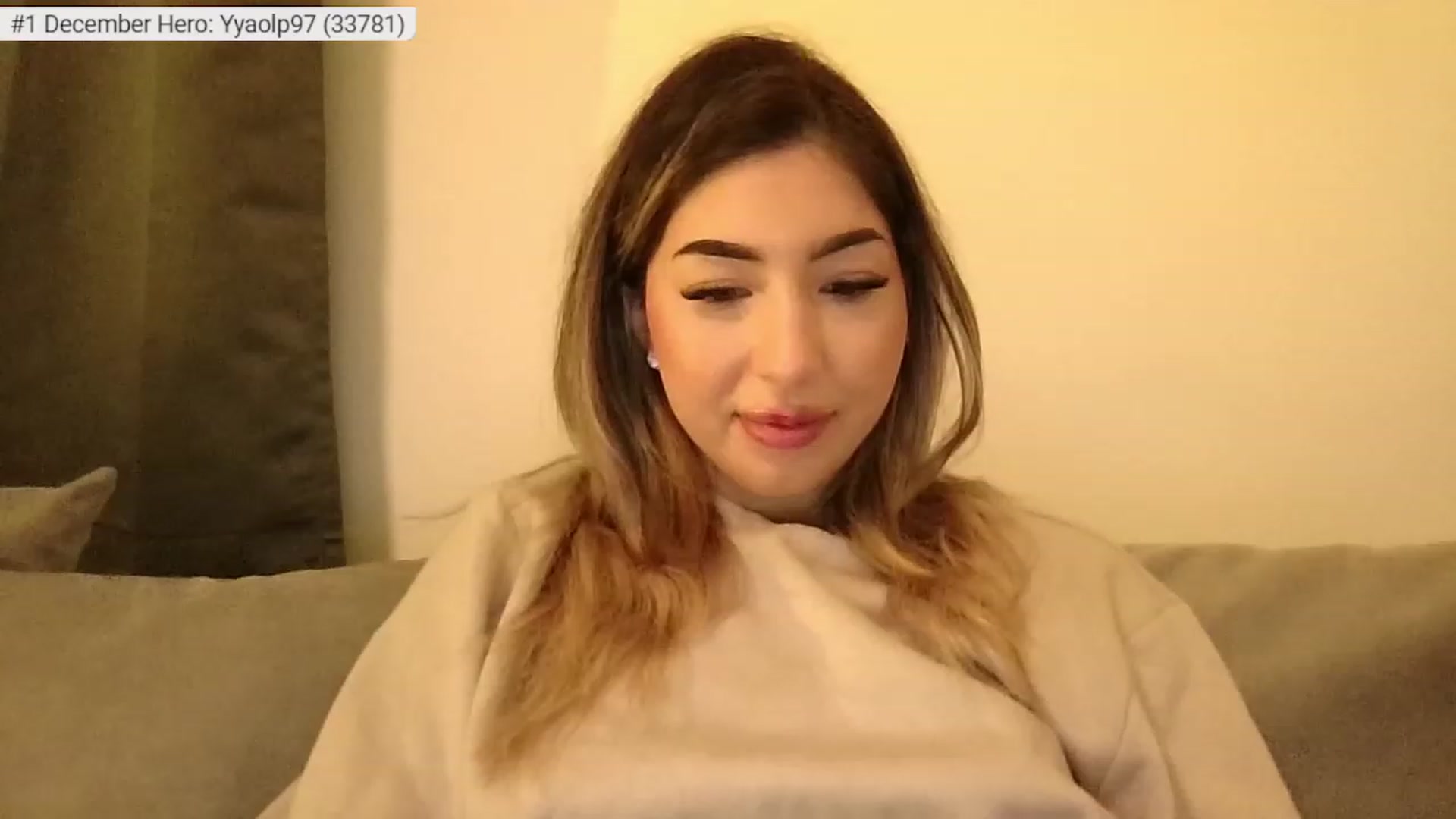 Gallery image thumbnail from SweetSin's myfreecams stream on, 12/17/2023, 16:54 image 16 of 20