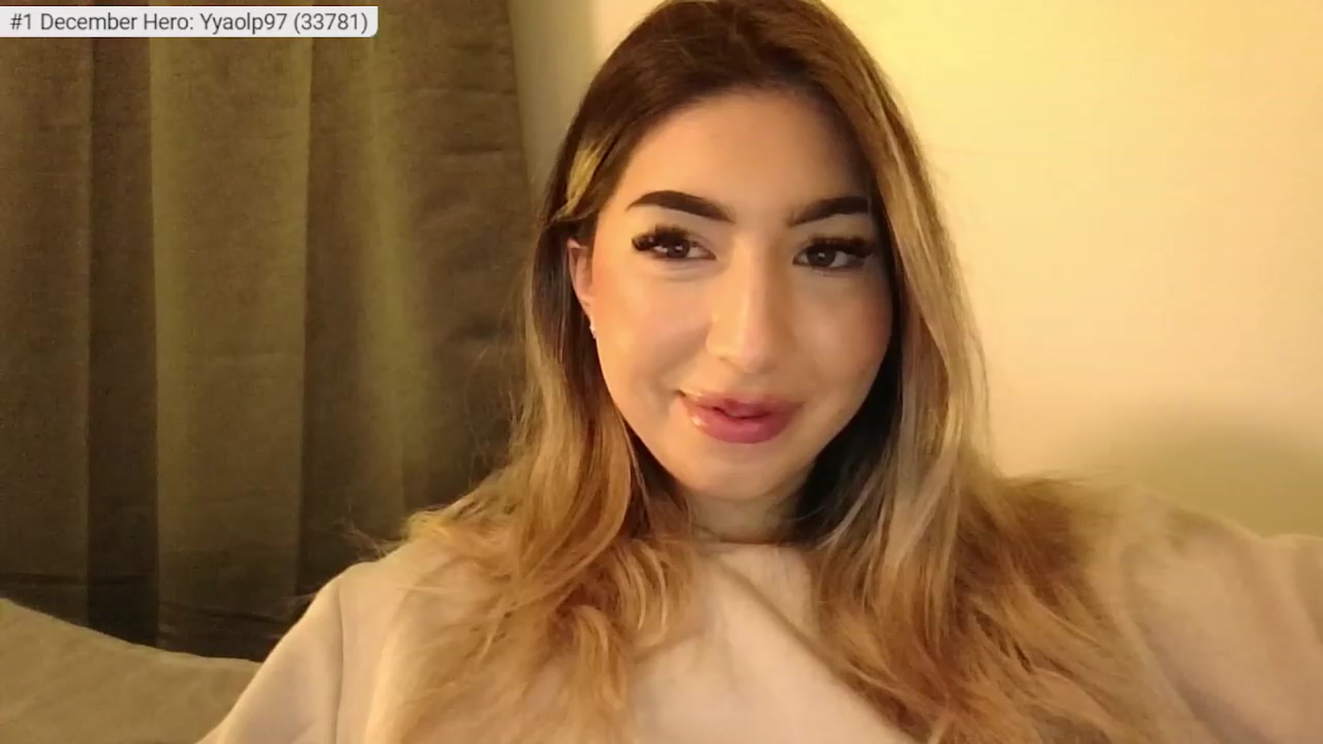 Gallery image thumbnail from SweetSin's myfreecams stream on, 12/17/2023, 18:46 image 1 of 20