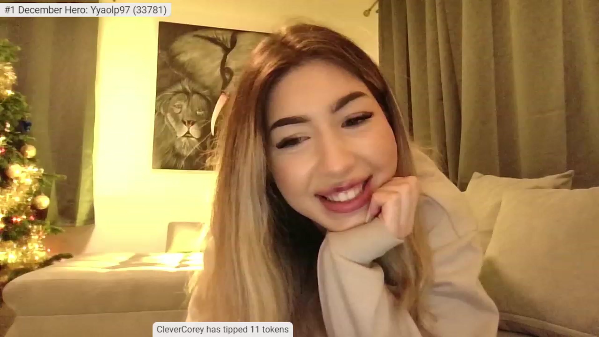 Gallery image thumbnail from SweetSin's myfreecams stream on, 12/17/2023, 18:46 image 4 of 20