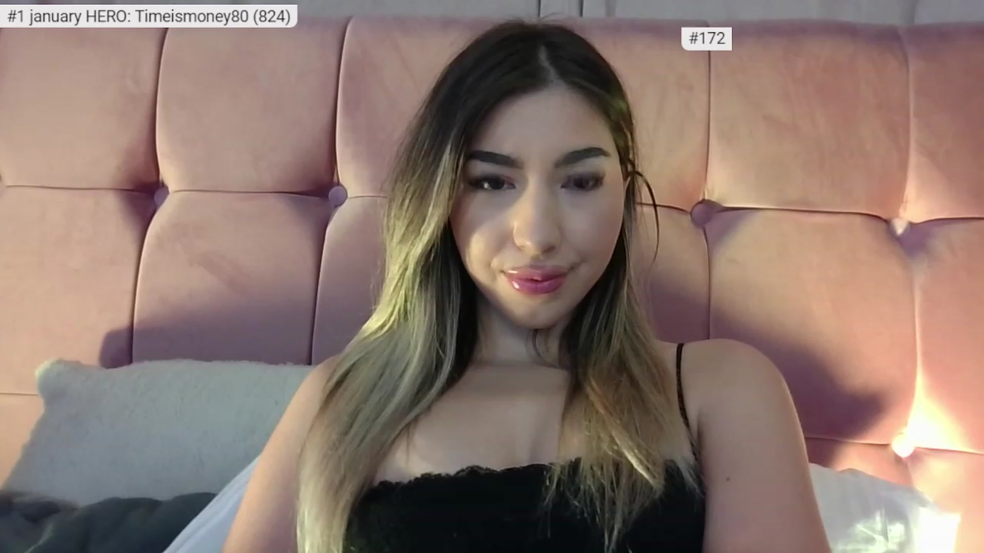 Gallery image thumbnail from SweetSin's myfreecams stream on, 01/01/2024, 19:18 image 6 of 20