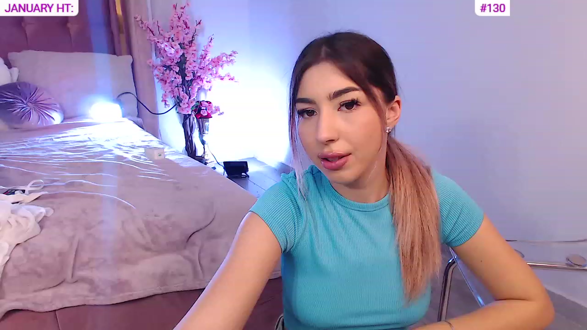 Gallery image thumbnail from SweetSin's myfreecams stream on, 01/10/2024, 17:29 image 9 of 20