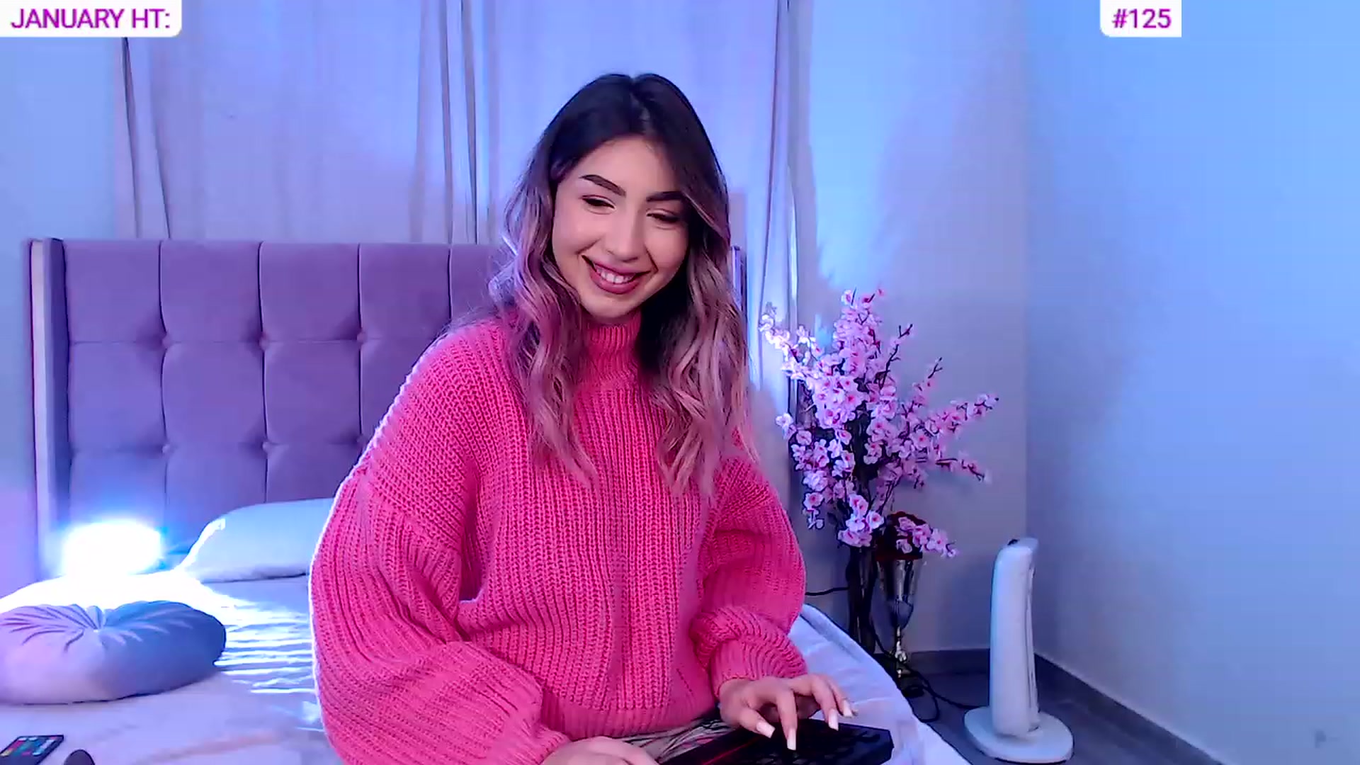 Gallery image thumbnail from SweetSin's myfreecams stream on, 01/11/2024, 23:30 image 6 of 20