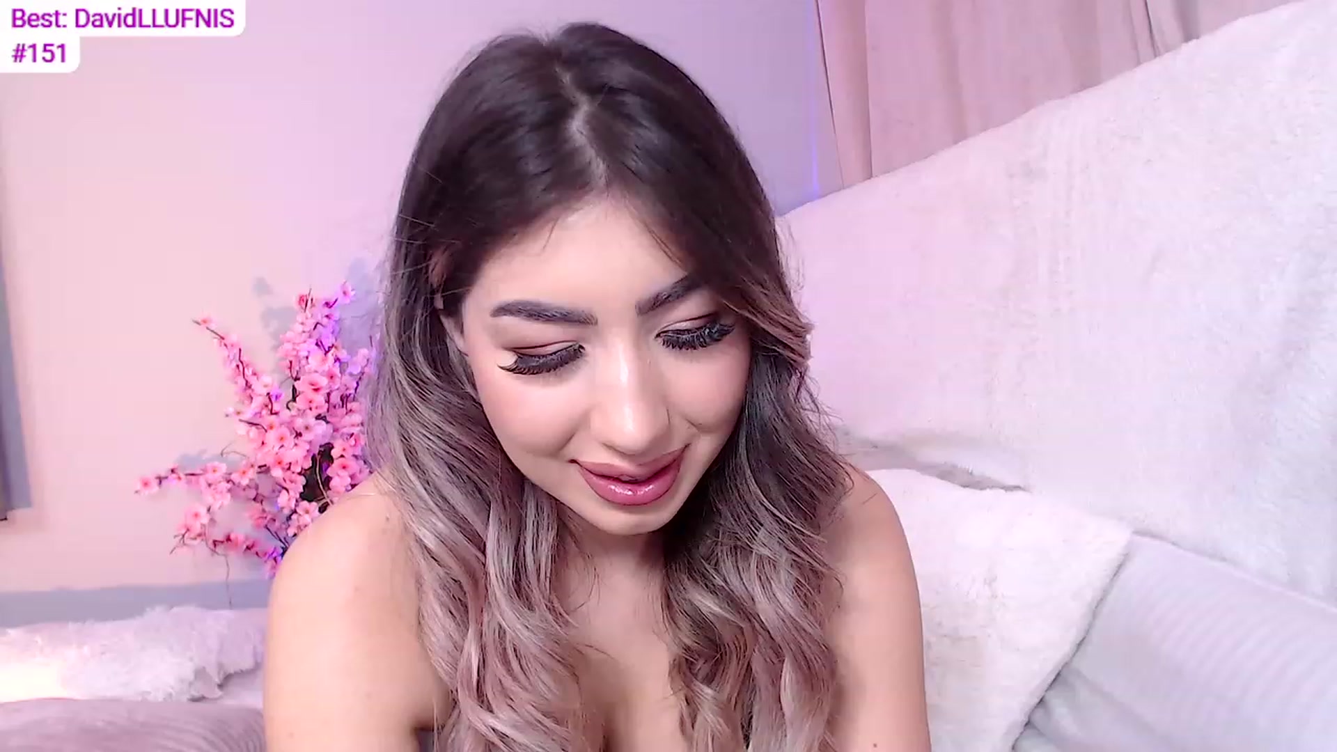 Gallery image thumbnail from SweetSin's myfreecams stream on, 01/16/2024, 14:46 image 19 of 20