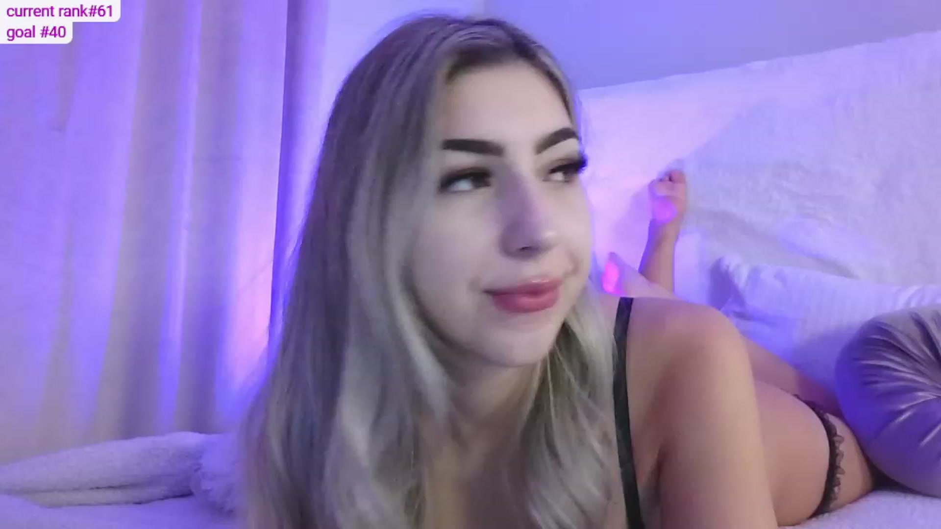 Gallery image thumbnail from SweetSin's myfreecams stream on, 02/17/2024, 22:34 image 1 of 20