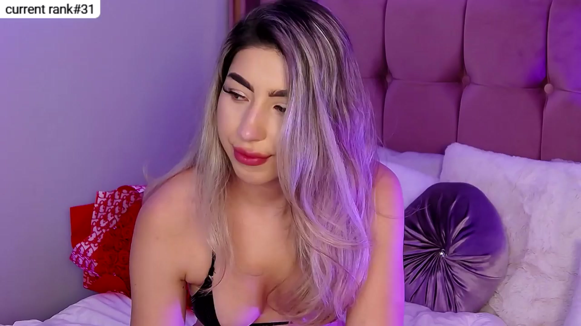 Gallery image thumbnail from SweetSin's myfreecams stream on, 04/07/2024, 17:28 image 12 of 20