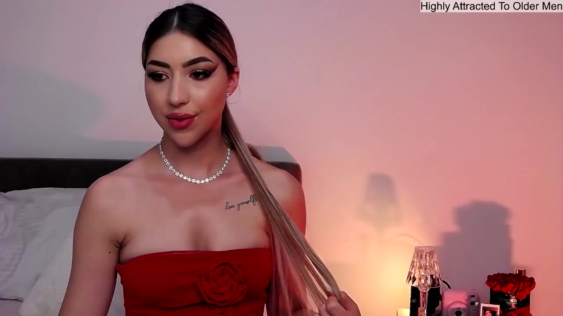 Gallery image thumbnail from SweetSin's myfreecams stream on, 05/23/2024, 18:05 image 17 of 20