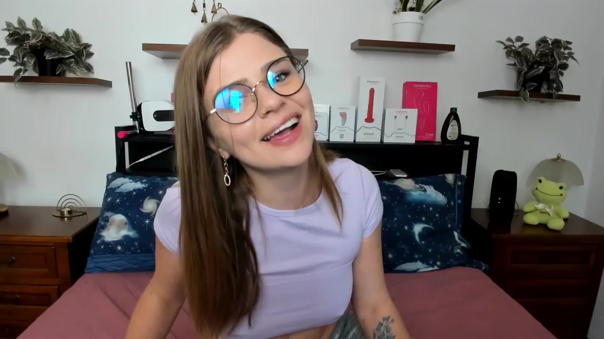 Gallery image thumbnail from SweetSinme's myfreecams stream on, 04/21/2026, 11:01 image 13 of 20