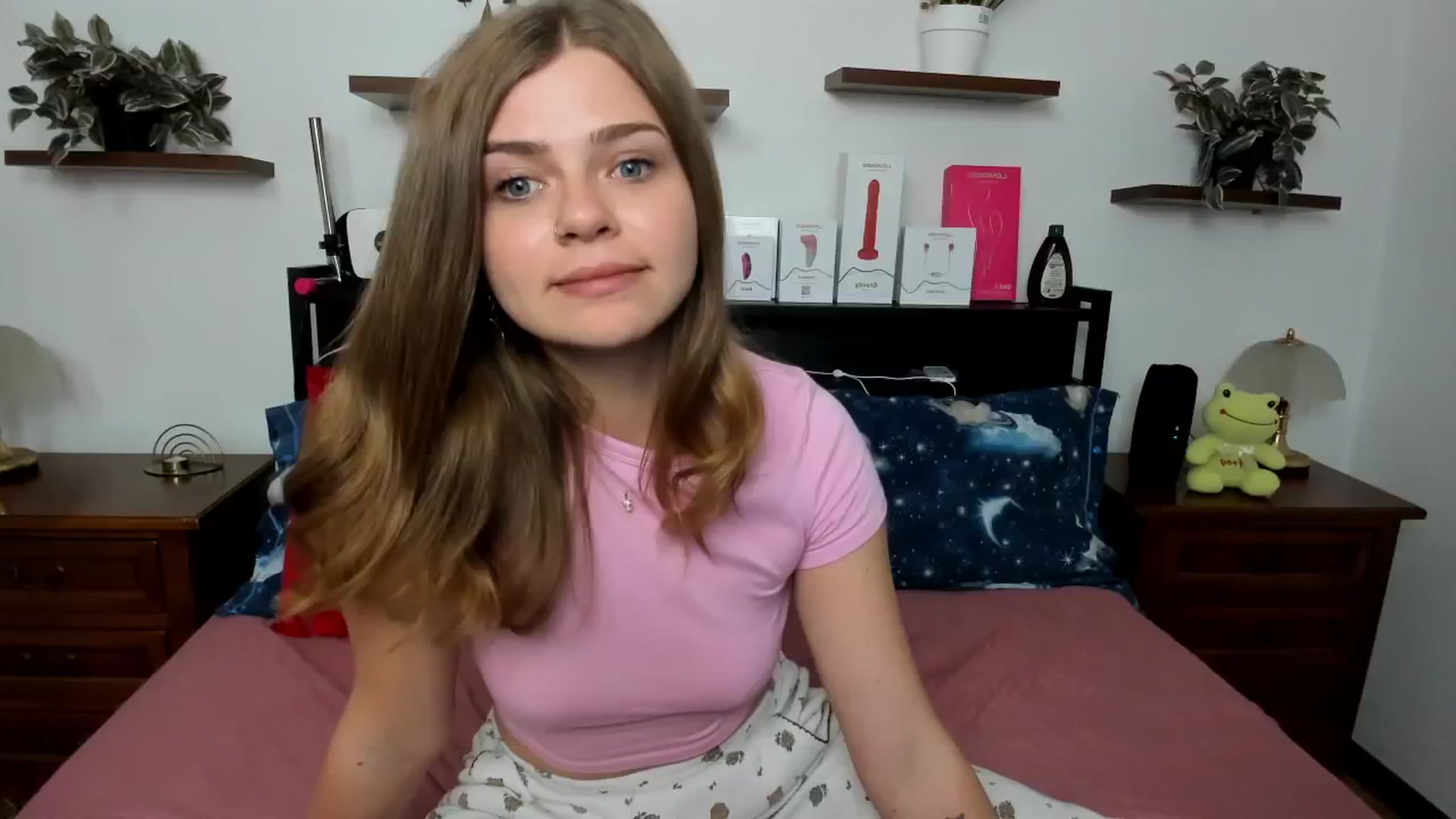 Gallery image thumbnail from SweetSinme's myfreecams stream on, 04/23/2026, 08:49 image 19 of 20