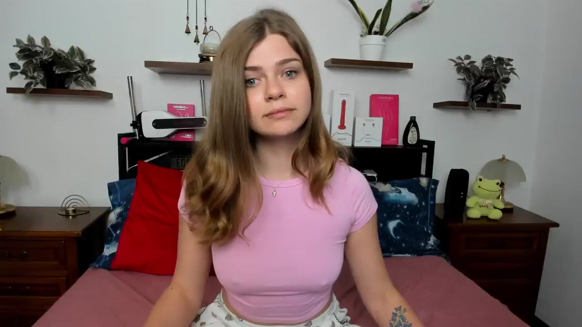 Gallery image thumbnail from SweetSinme's myfreecams stream on, 04/23/2026, 08:49 image 6 of 20
