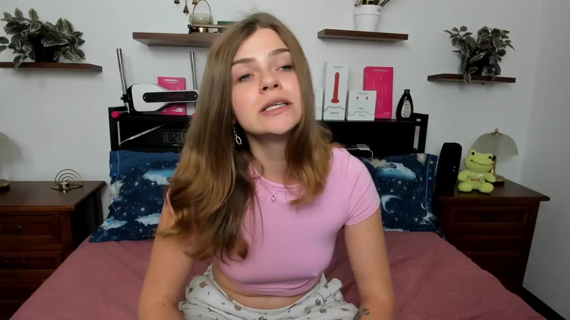 Gallery image thumbnail from SweetSinme's myfreecams stream on, 04/23/2026, 10:09 image 18 of 20