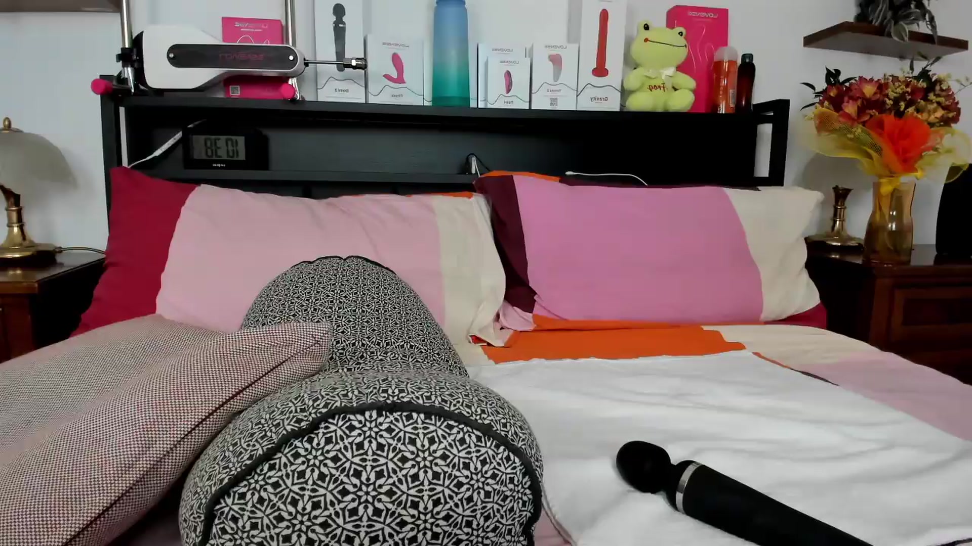 Gallery image thumbnail from SweetSinme's myfreecams stream on, 06/13/2026, 09:02 image 18 of 20