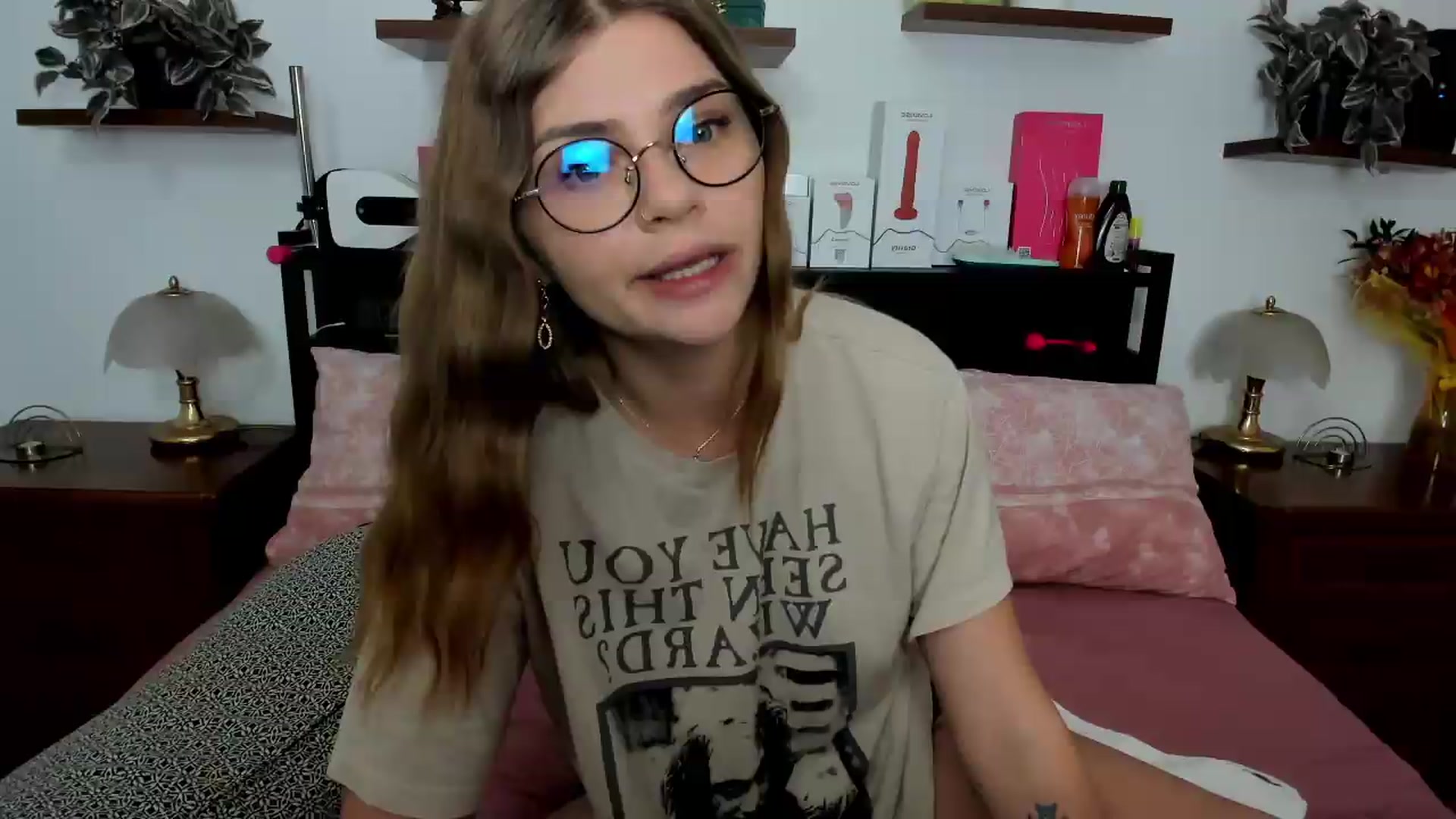Gallery image thumbnail from SweetSinme's myfreecams stream on, 06/16/2026, 07:40 image 12 of 20