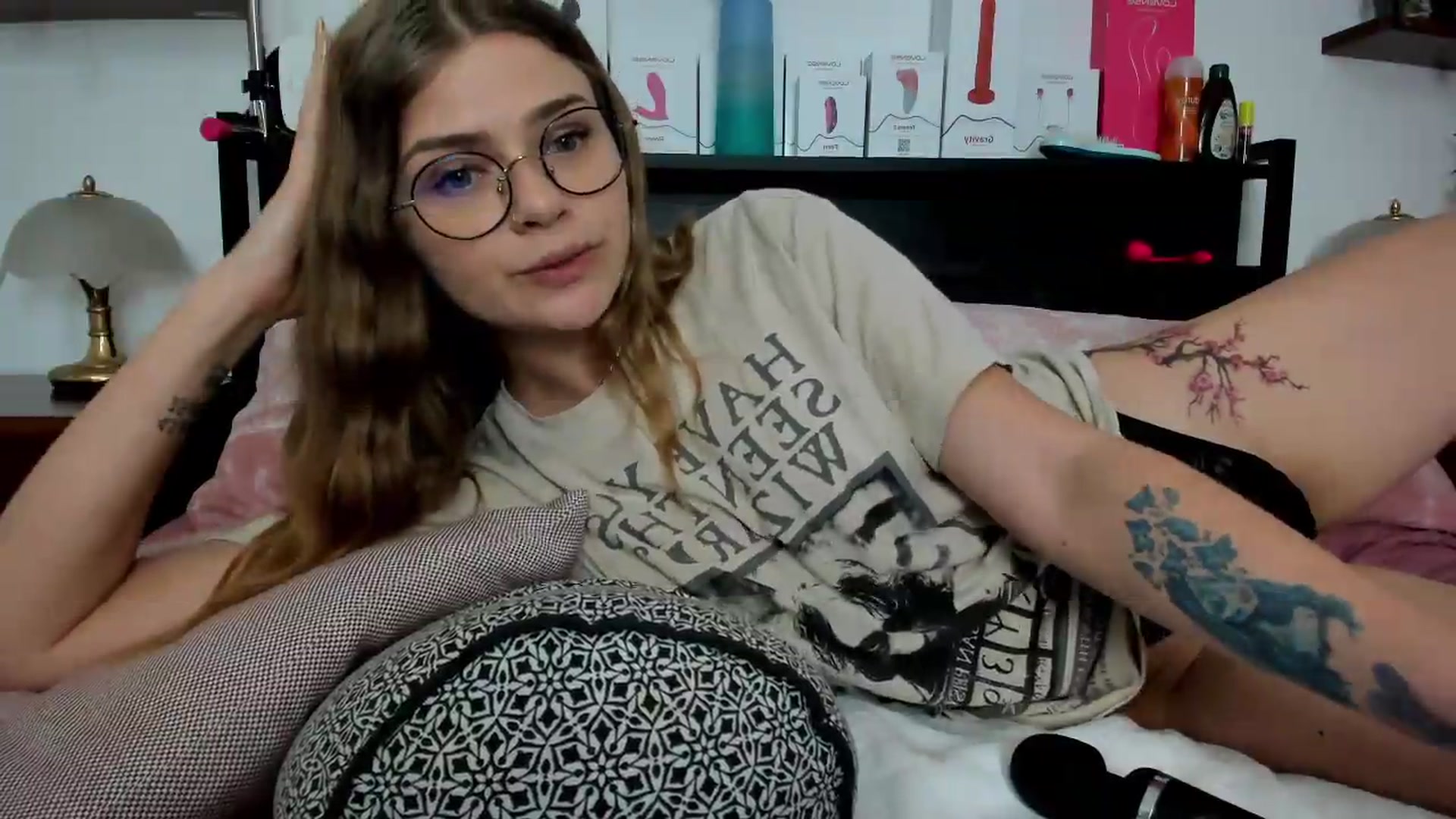 Gallery image thumbnail from SweetSinme's myfreecams stream on, 06/16/2026, 09:23 image 17 of 20