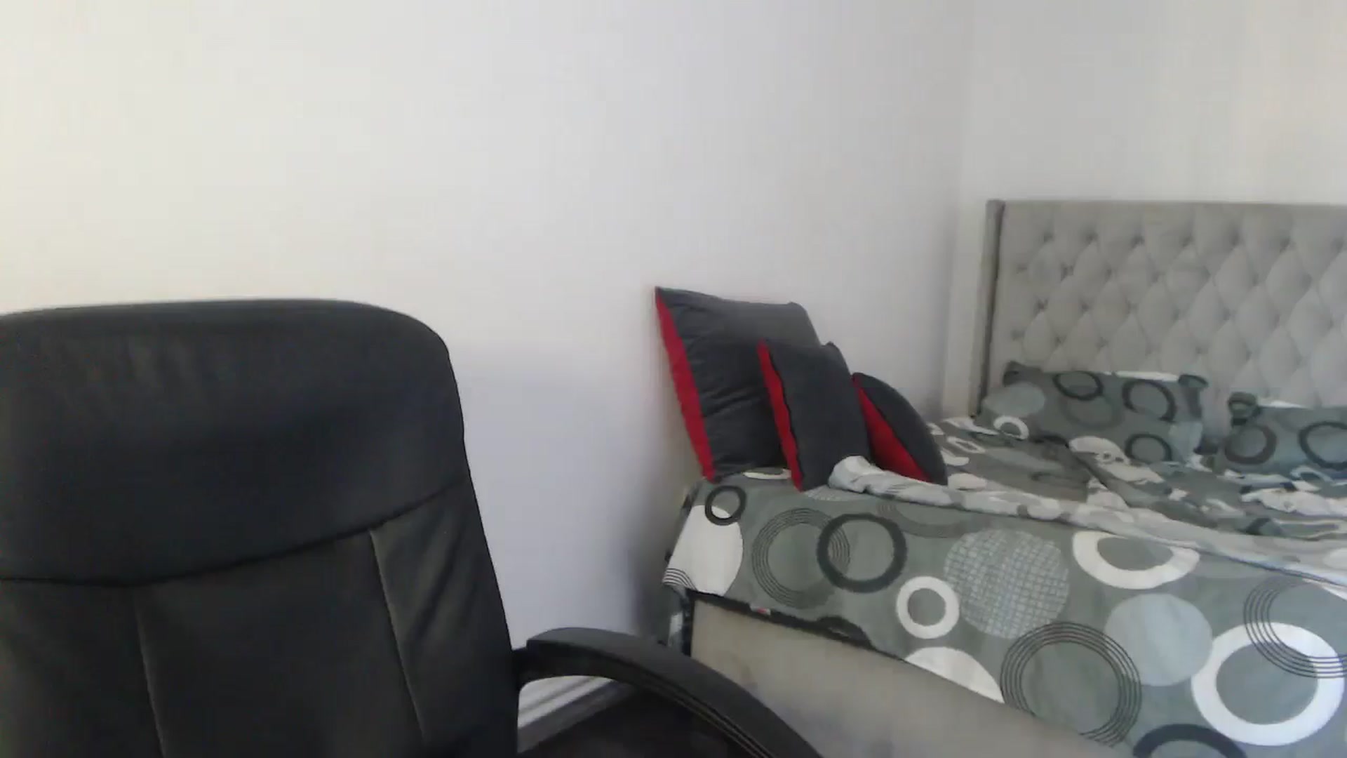 Gallery image thumbnail from SweetSmileXx's myfreecams stream on, 07/14/2024, 16:04 image 6 of 20