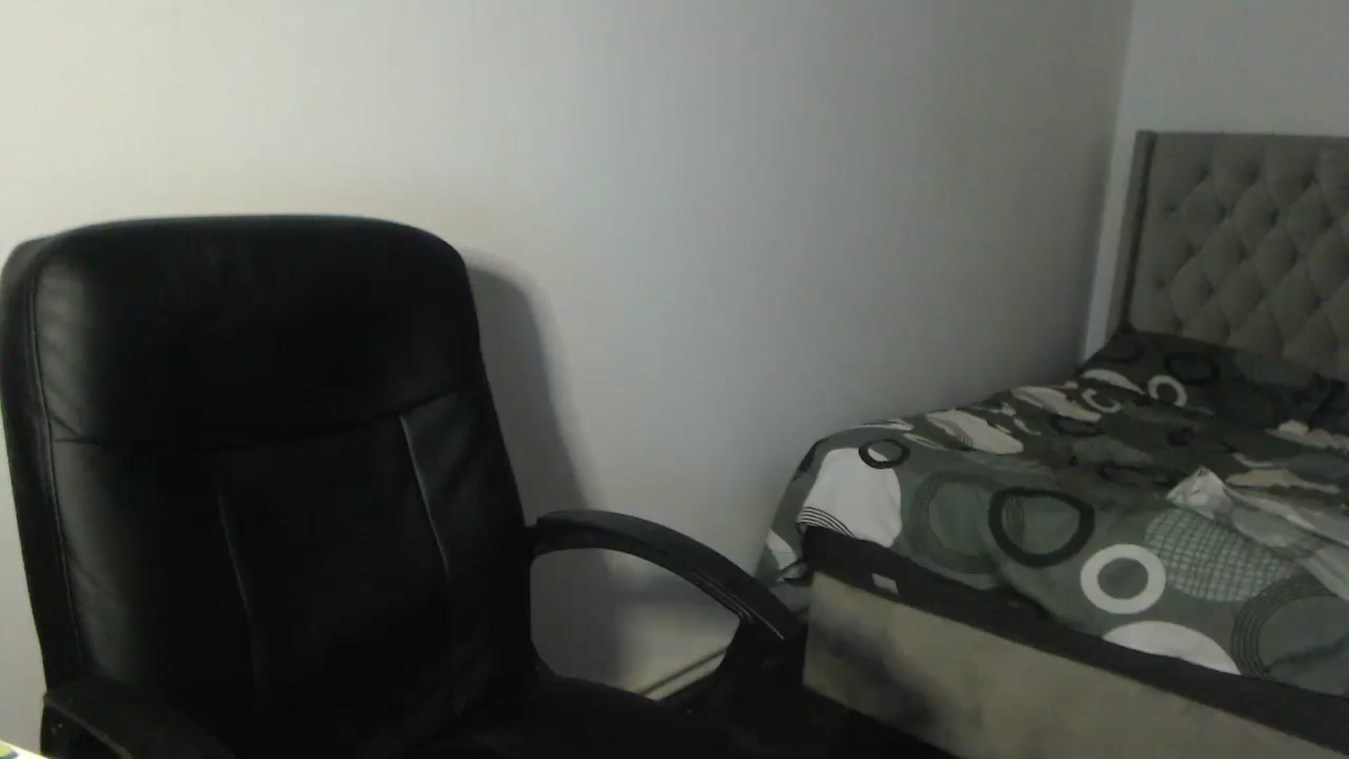 Gallery image thumbnail from SweetSmileXx's myfreecams stream on, 07/22/2024, 16:01 image 4 of 20