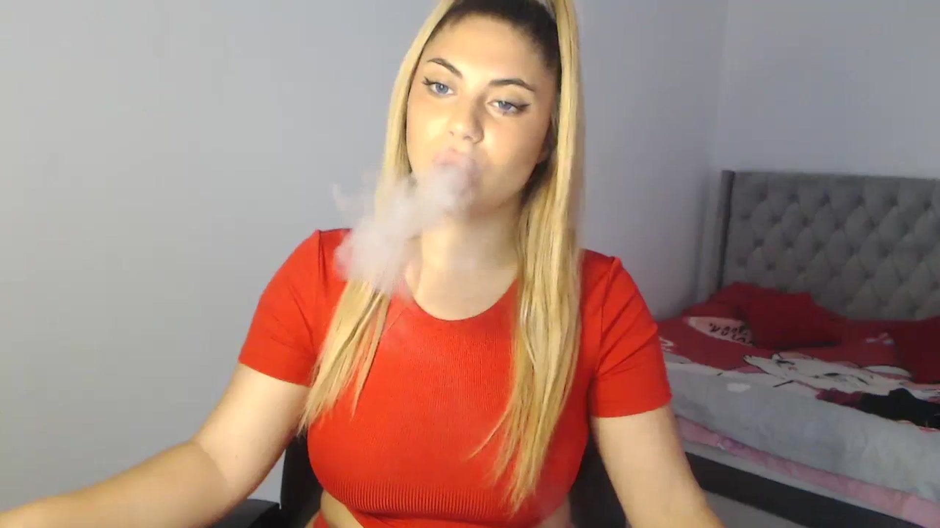 Gallery image thumbnail from SweetSmileXx's myfreecams stream on, 09/03/2024, 14:00 image 2 of 20