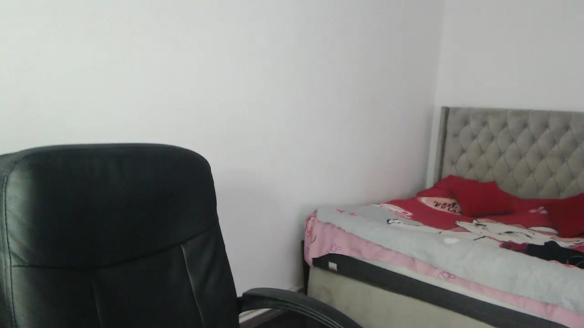 Gallery image thumbnail from SweetSmileXx's myfreecams stream on, 09/03/2024, 14:00 image 6 of 20