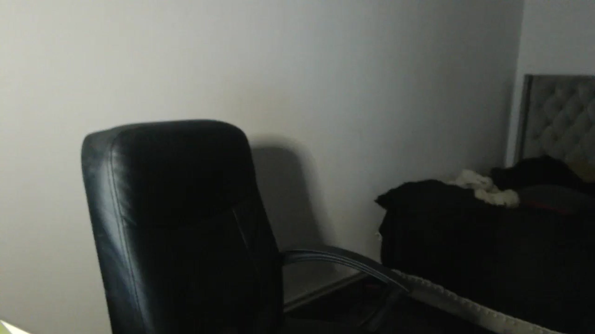 Gallery image thumbnail from SweetSmileXx's myfreecams stream on, 10/21/2024, 17:39 image 18 of 20