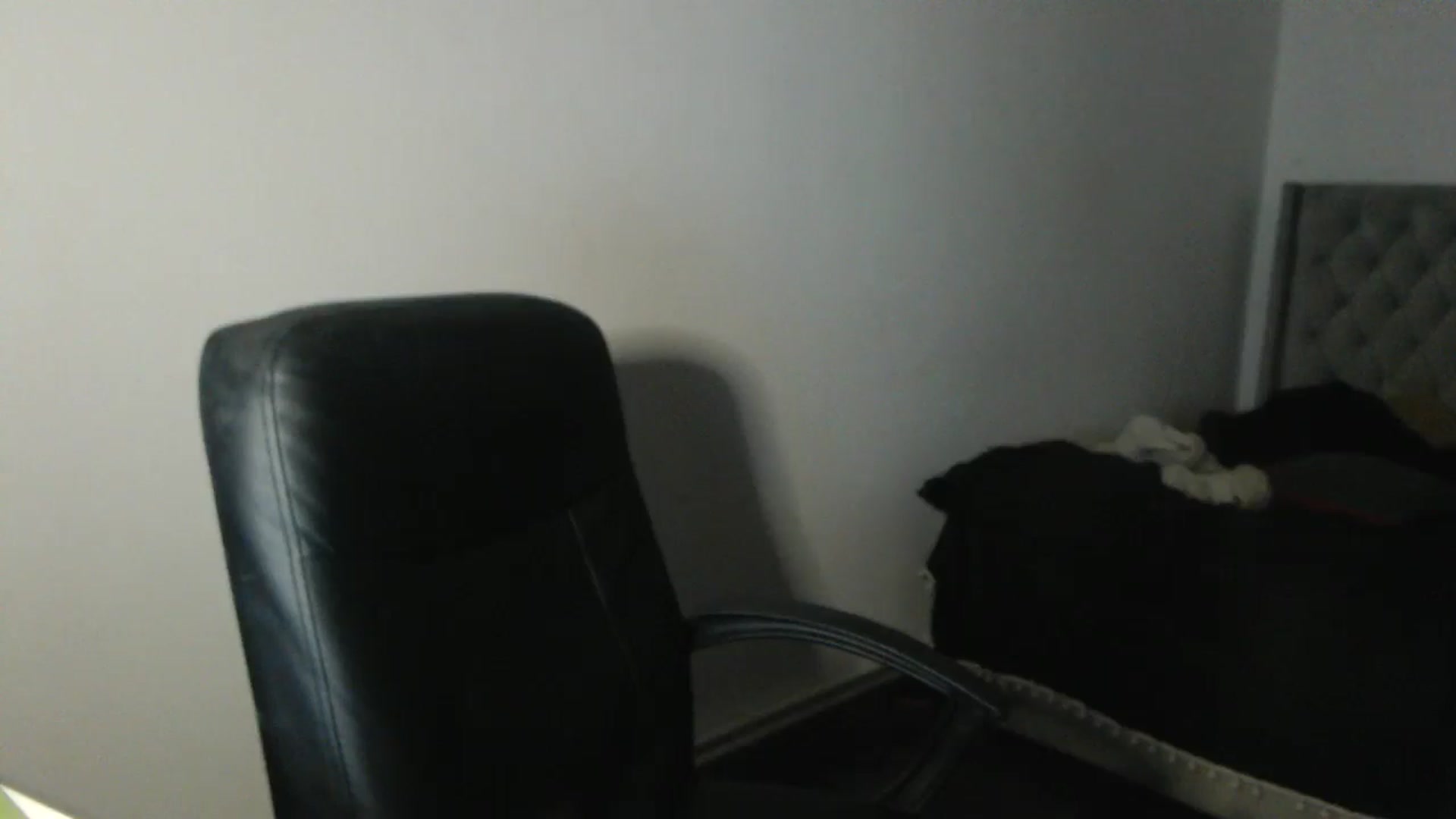 Gallery image thumbnail from SweetSmileXx's myfreecams stream on, 10/21/2024, 17:39 image 8 of 20