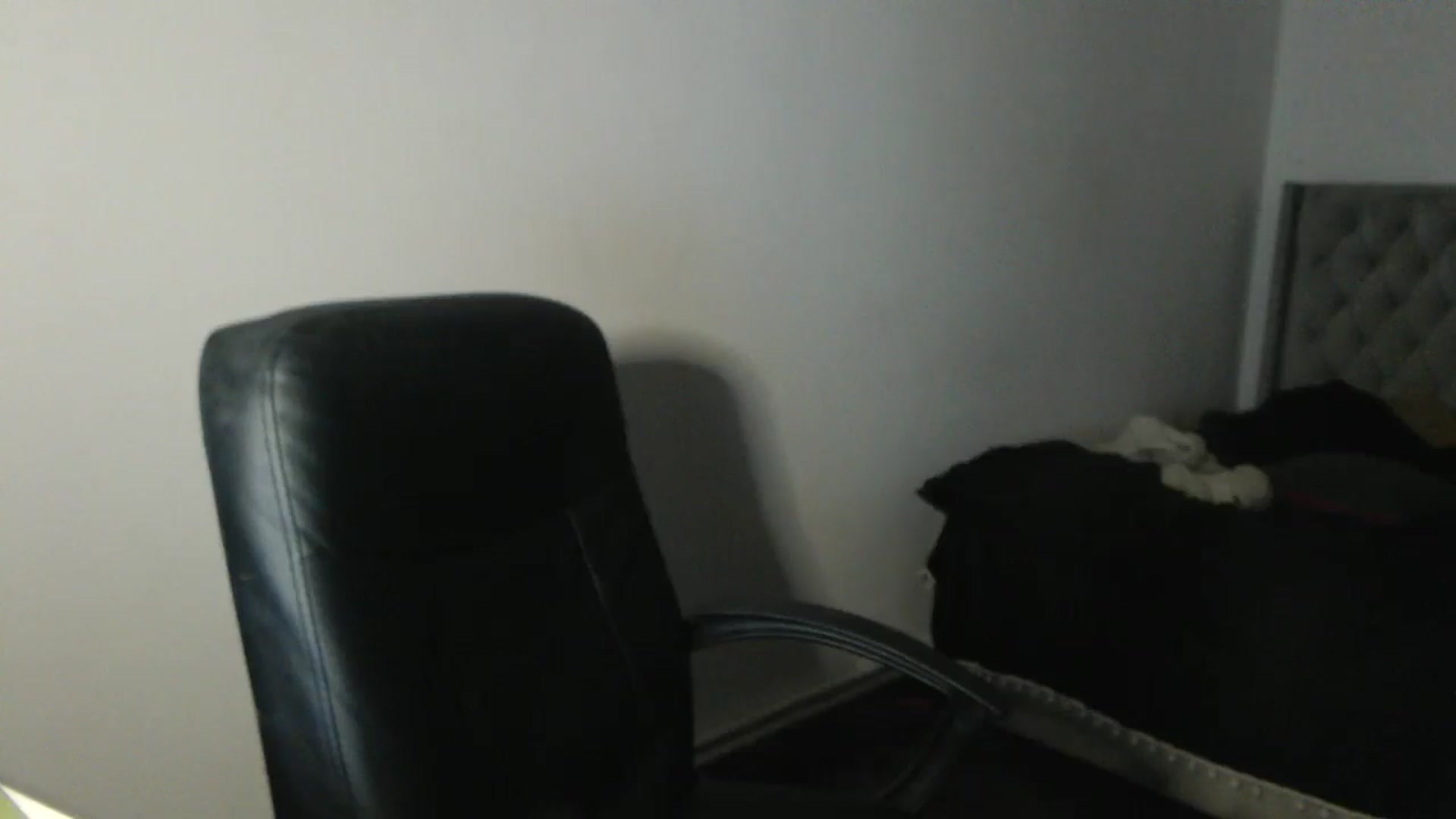 Gallery image thumbnail from SweetSmileXx's myfreecams stream on, 10/21/2024, 17:39 image 13 of 20