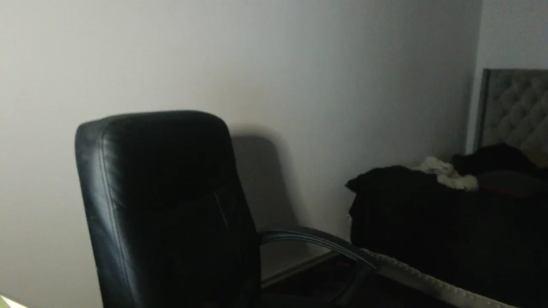 Gallery image thumbnail from SweetSmileXx's myfreecams stream on, 10/21/2024, 17:39 image 9 of 20