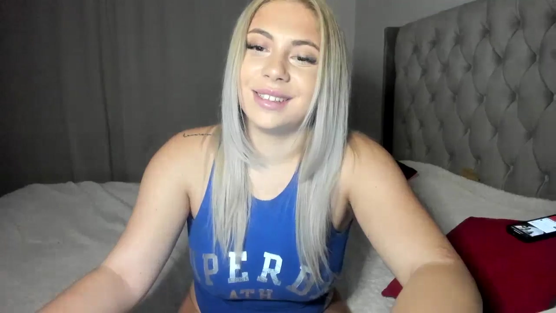 Gallery image thumbnail from SweetSmileXx's myfreecams stream on, 11/09/2024, 20:18 image 17 of 20
