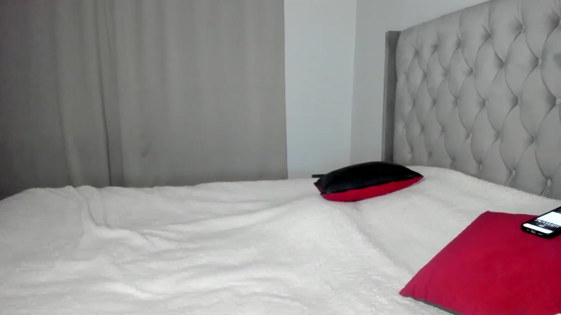 Gallery image thumbnail from SweetSmileXx's myfreecams stream on, 11/09/2024, 20:18 image 5 of 20