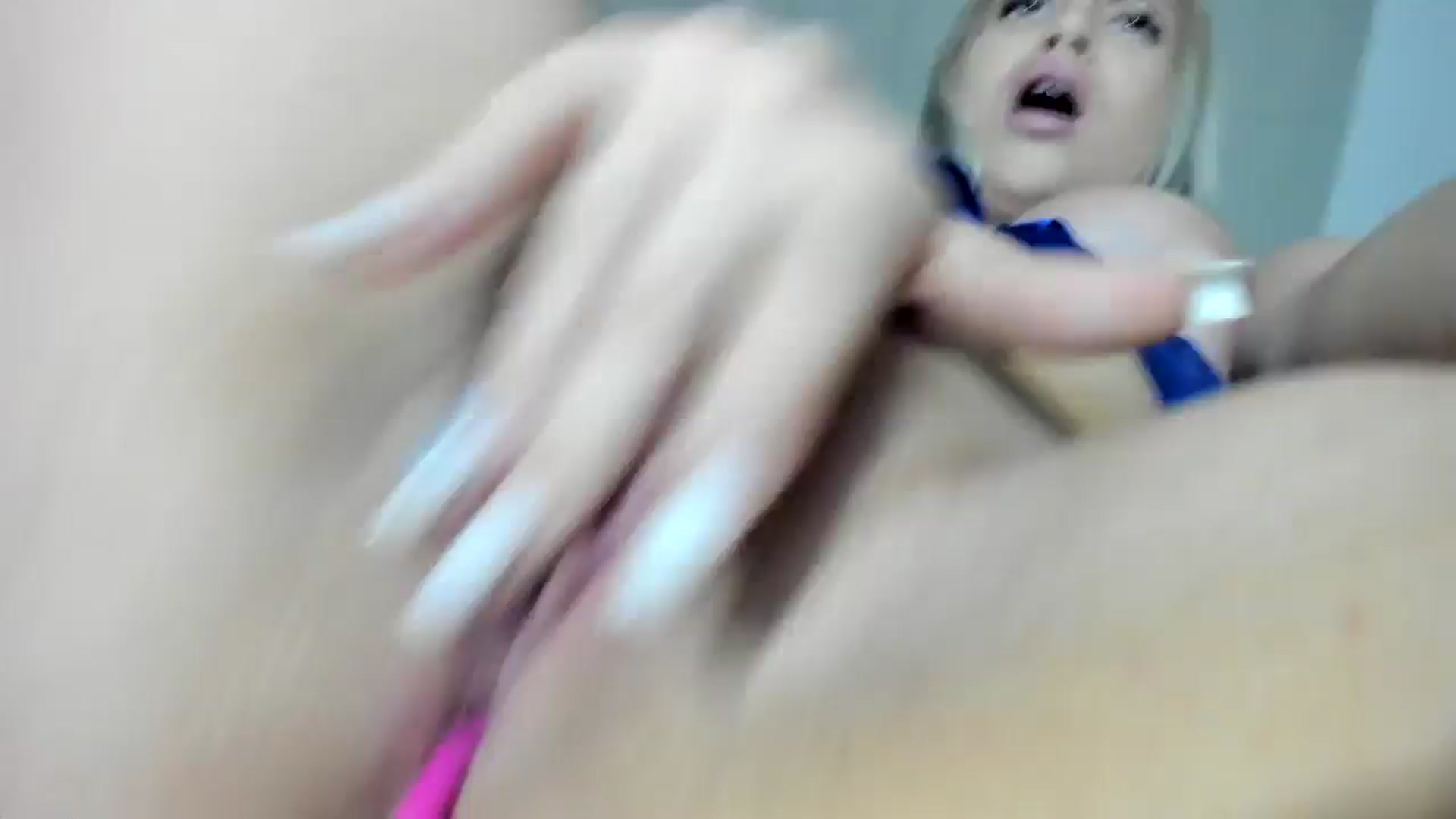 Gallery image thumbnail from SweetSmileXx's myfreecams stream on, 11/09/2024, 23:11 image 17 of 20