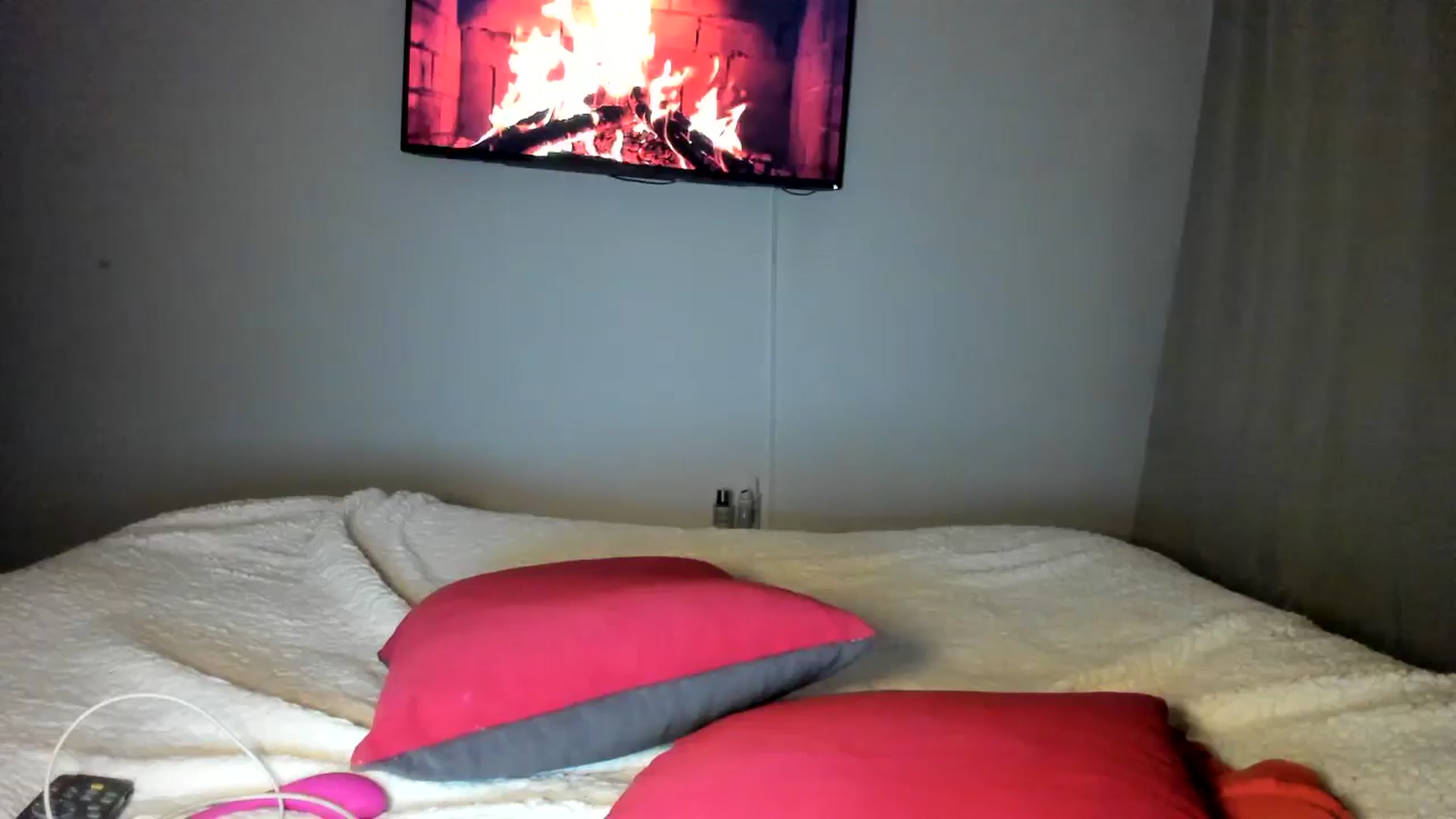 Gallery image thumbnail from SweetSmileXx's myfreecams stream on, 11/20/2024, 01:22 image 16 of 20
