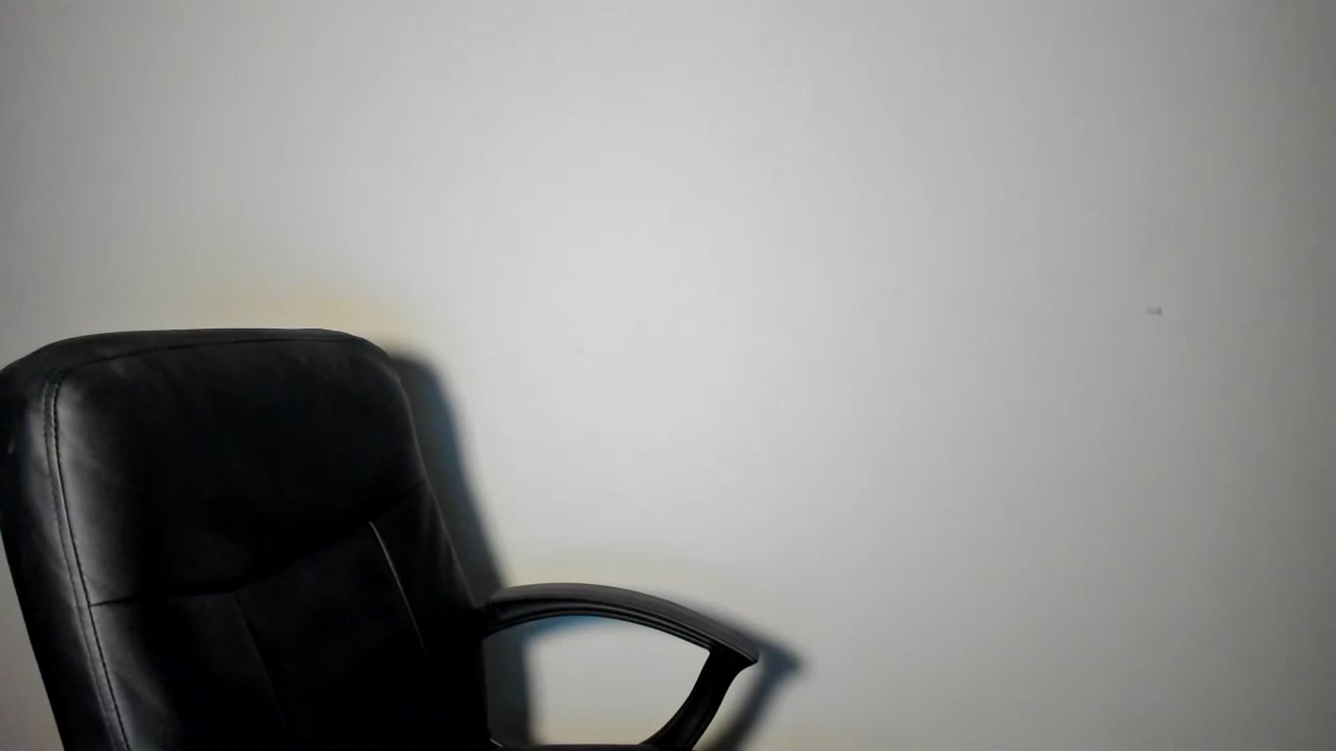 Gallery image thumbnail from SweetSmileXx's myfreecams stream on, 12/05/2024, 03:09 image 16 of 20
