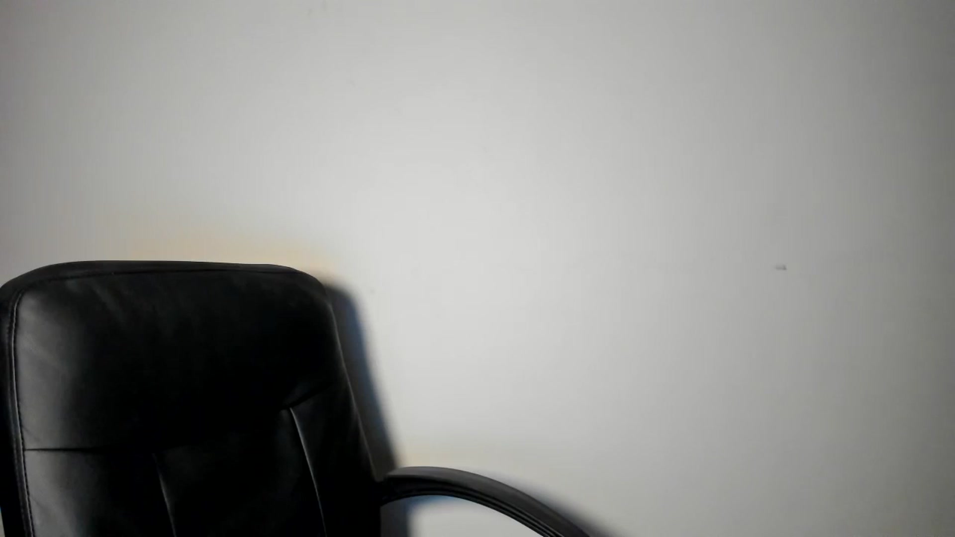 Gallery image thumbnail from SweetSmileXx's myfreecams stream on, 12/06/2024, 03:03 image 1 of 20