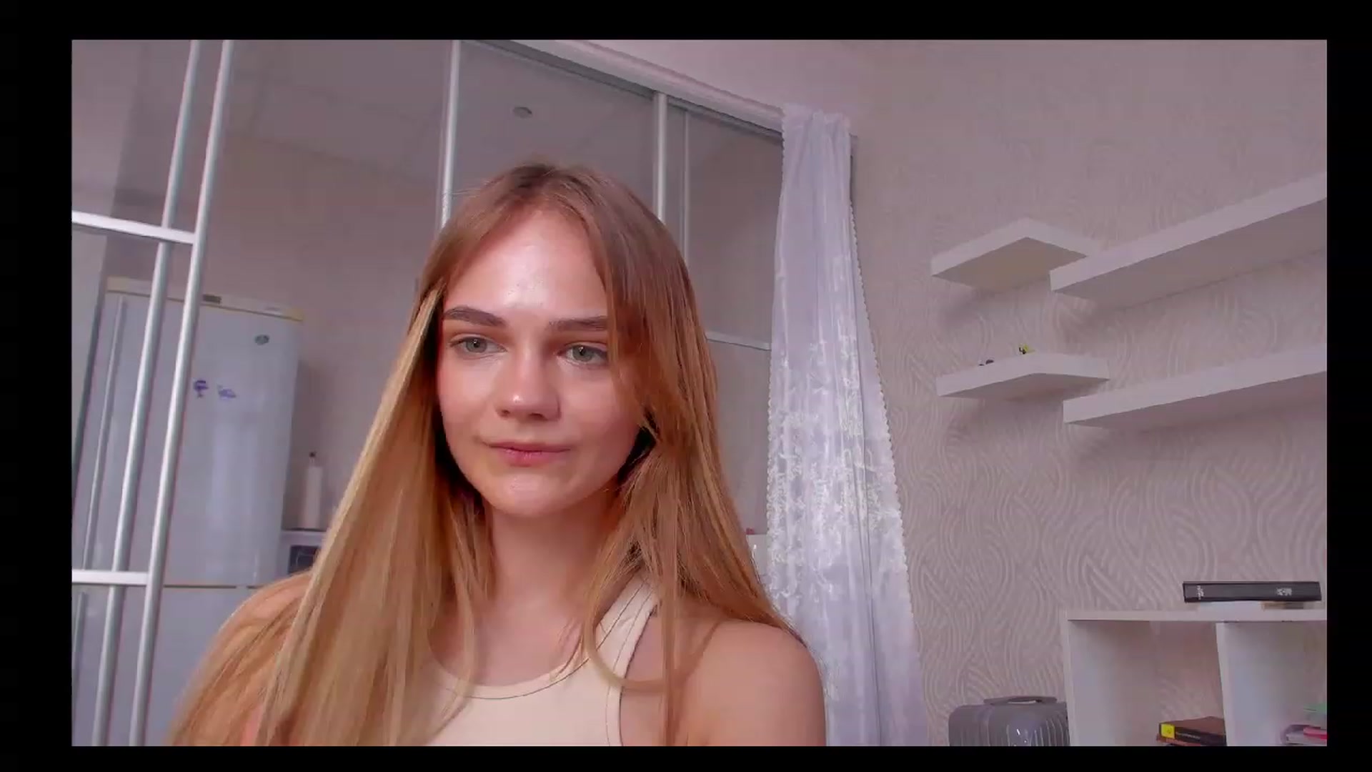 Gallery image thumbnail from SweetStalker's myfreecams stream on, 03/09/2023, 11:24 image 5 of 20