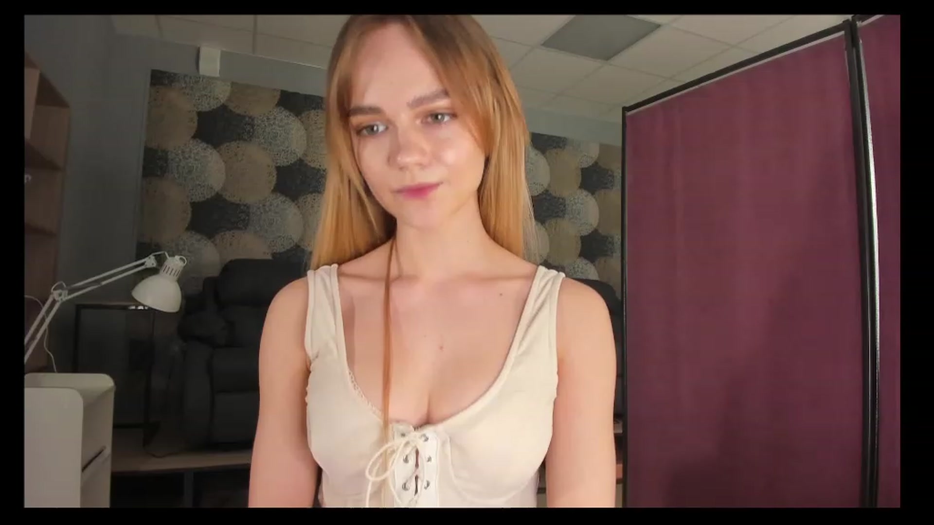 Gallery image thumbnail from SweetStalker's myfreecams stream on, 03/17/2023, 19:49 image 9 of 20