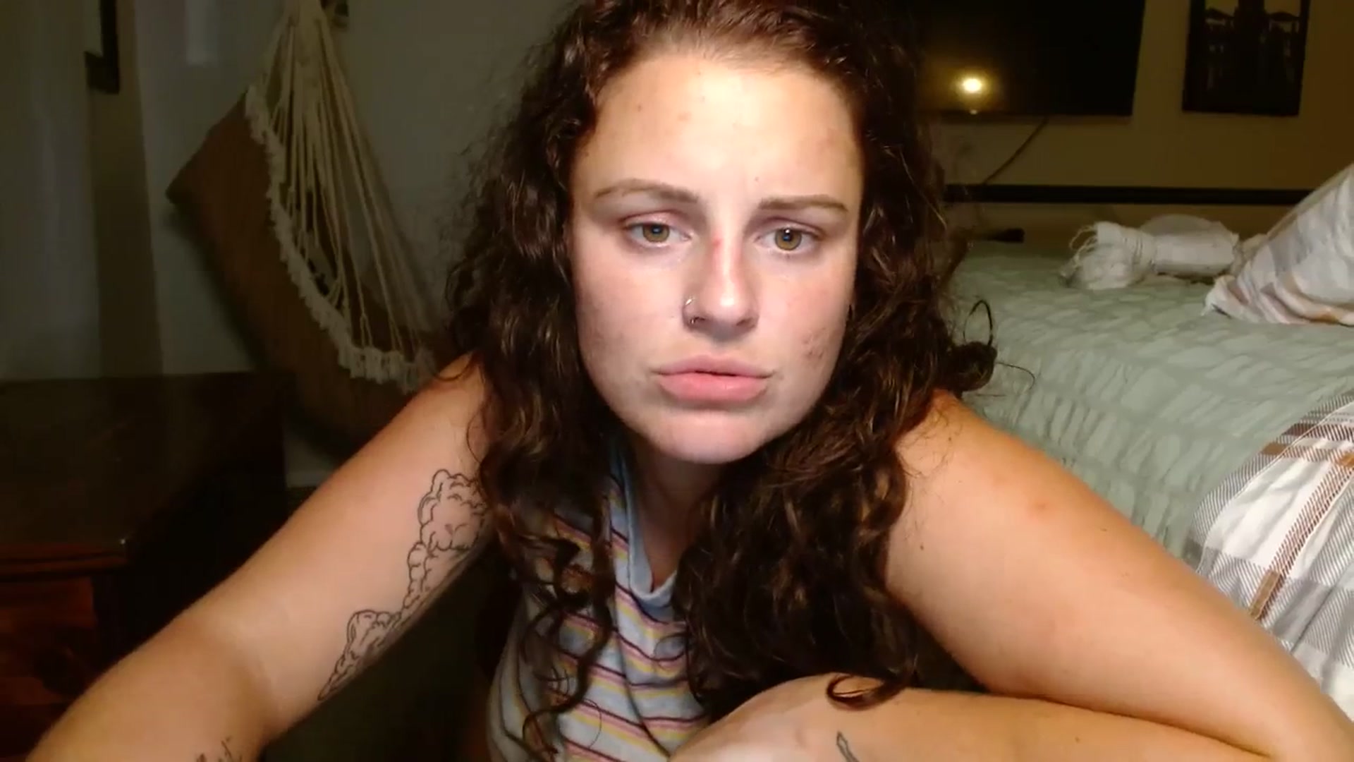 Gallery image thumbnail from SweetTea37's myfreecams stream on, 10/23/2023, 02:03 image 12 of 20