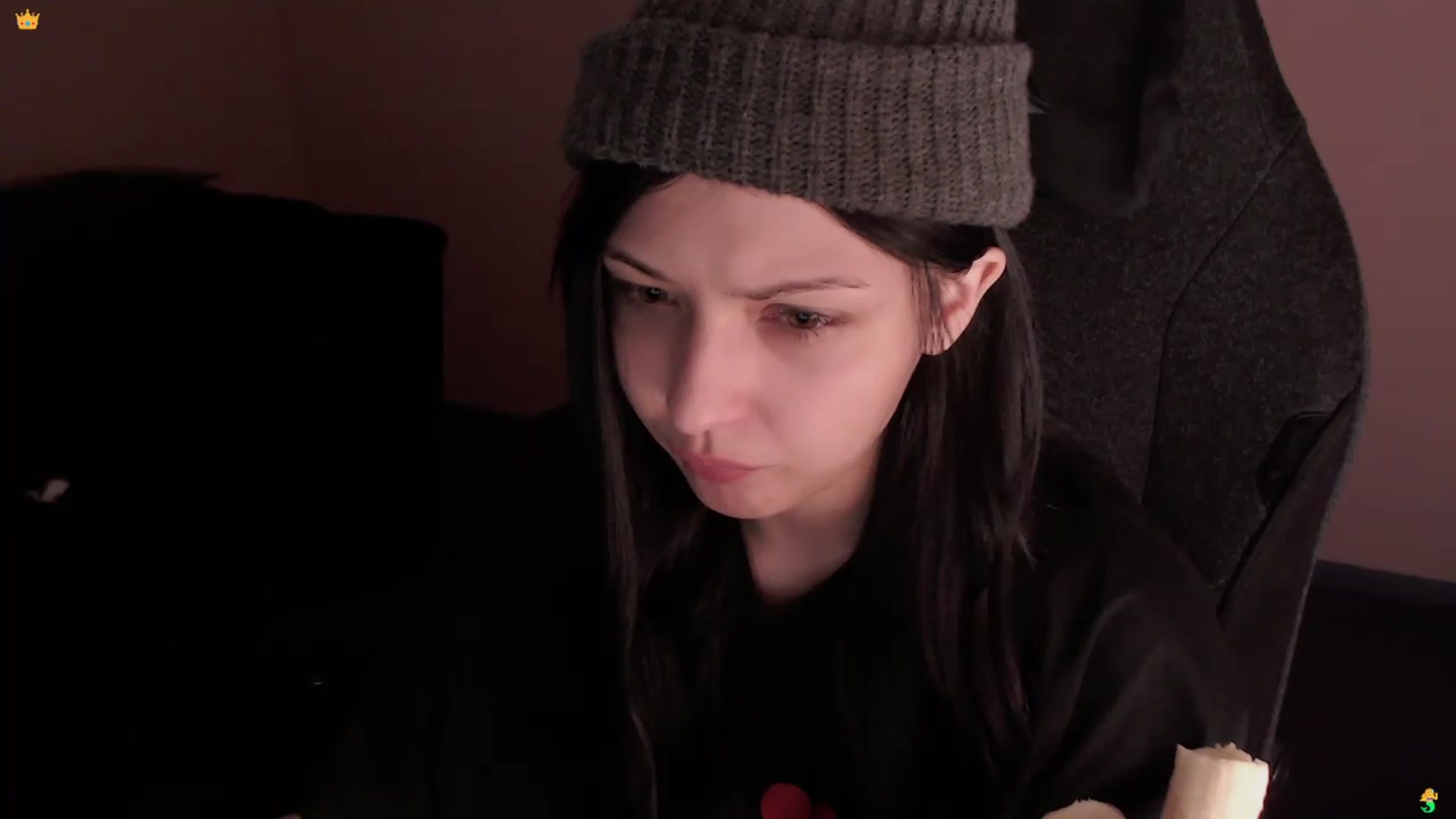 Gallery image thumbnail from SweetTits19's myfreecams stream on, 03/14/2023, 08:31 image 13 of 20