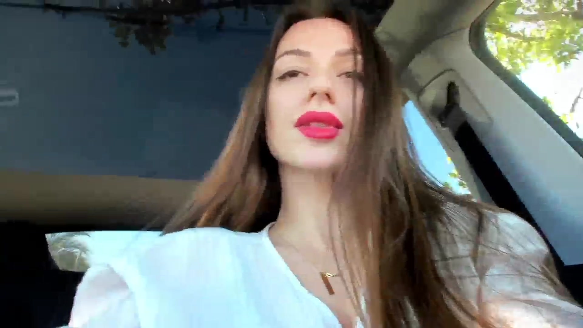 Gallery image thumbnail from SweetTits20's myfreecams stream on, 04/03/2024, 16:47 image 7 of 20
