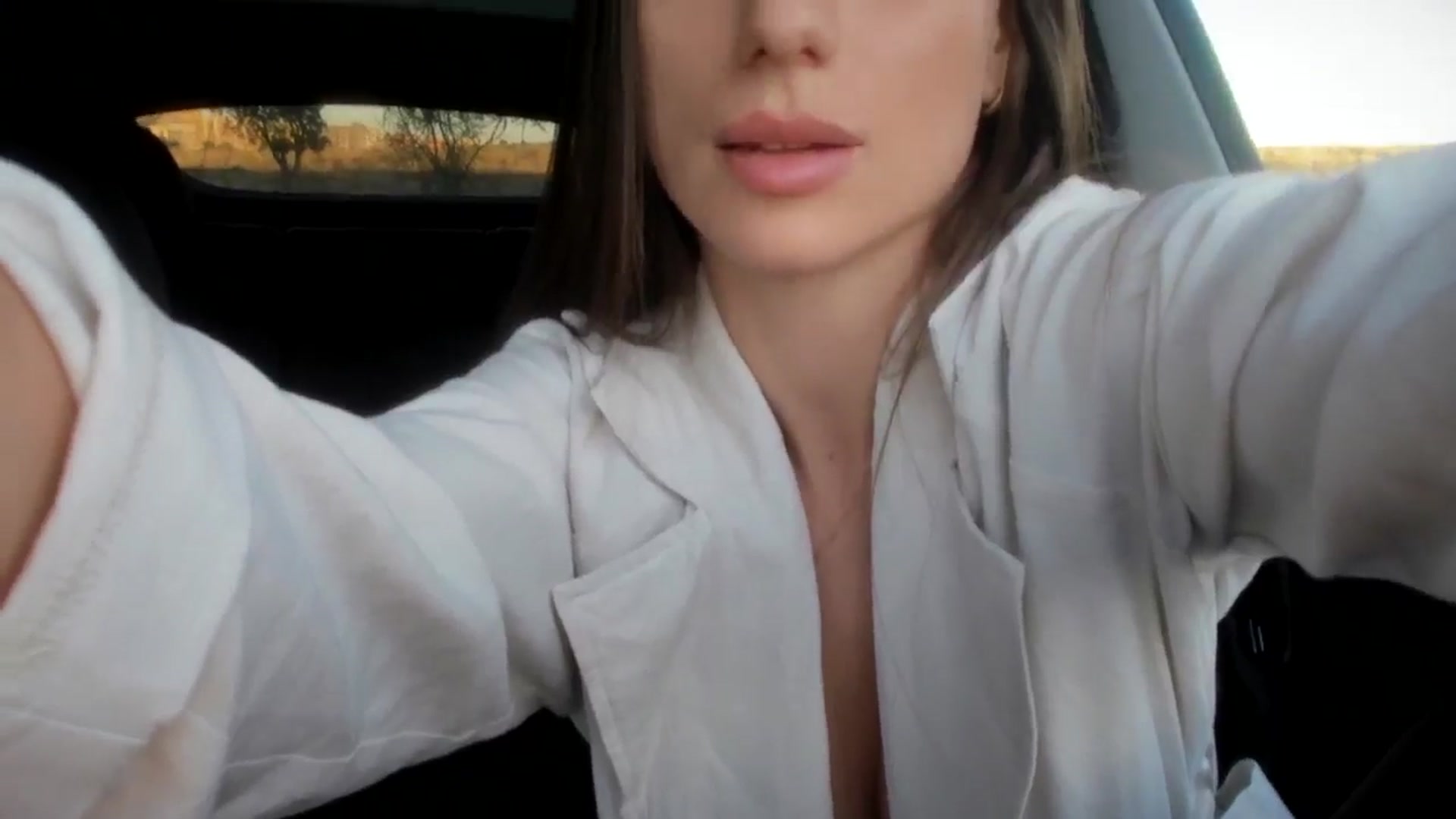 Gallery image thumbnail from SweetTits20's myfreecams stream on, 05/10/2024, 18:27 image 19 of 20