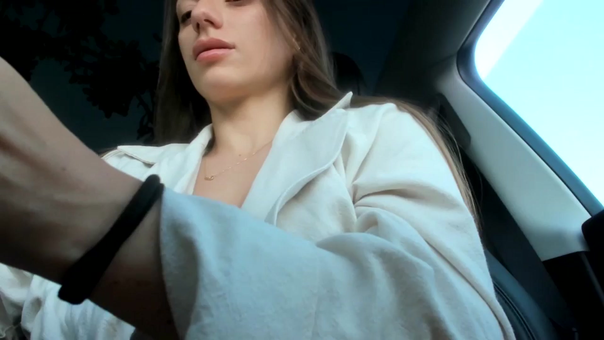 Gallery image thumbnail from SweetTits20's myfreecams stream on, 05/10/2024, 18:27 image 11 of 20