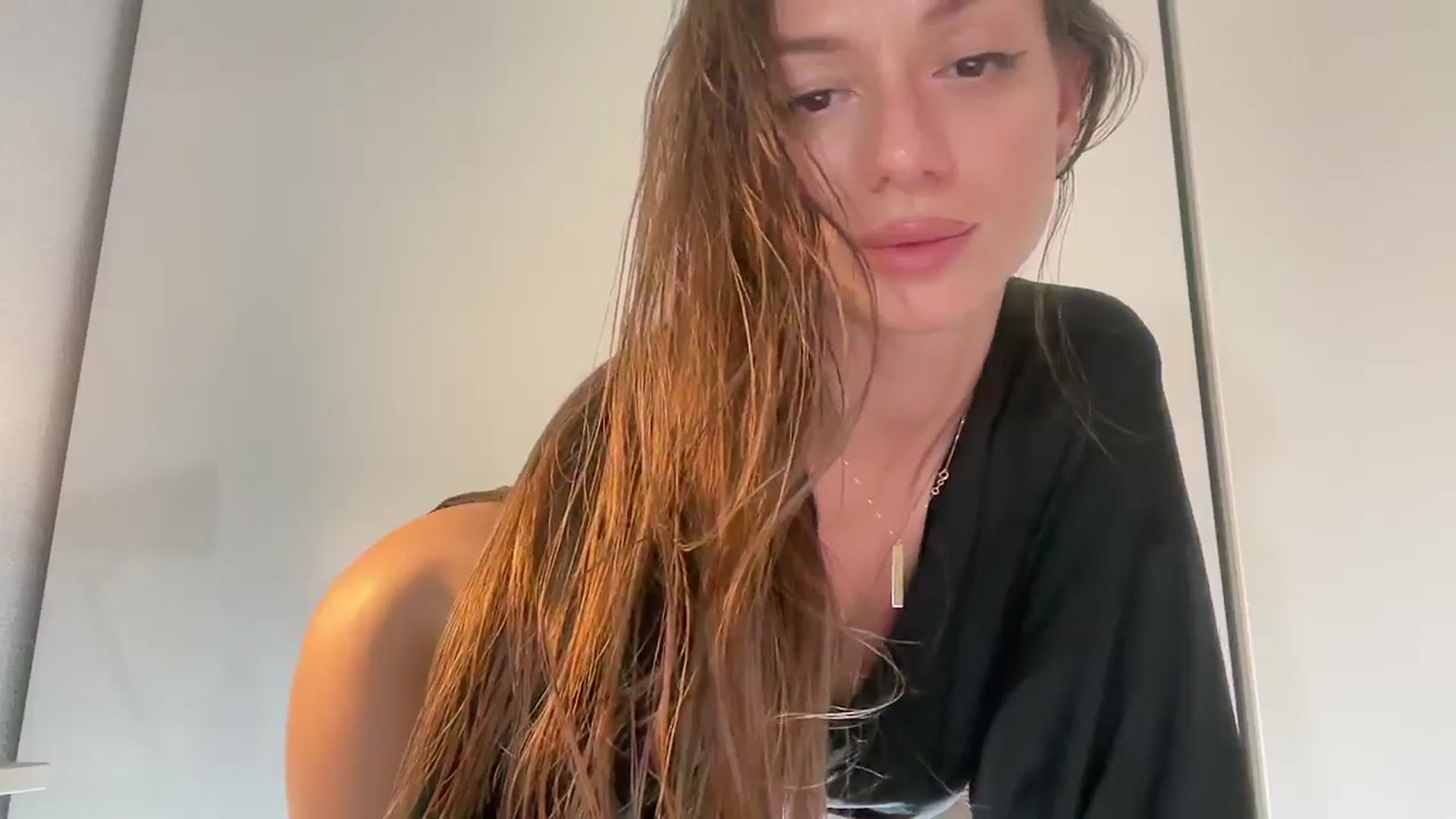 Gallery image thumbnail from SweetTits20's myfreecams stream on, 05/23/2024, 02:50 image 18 of 20