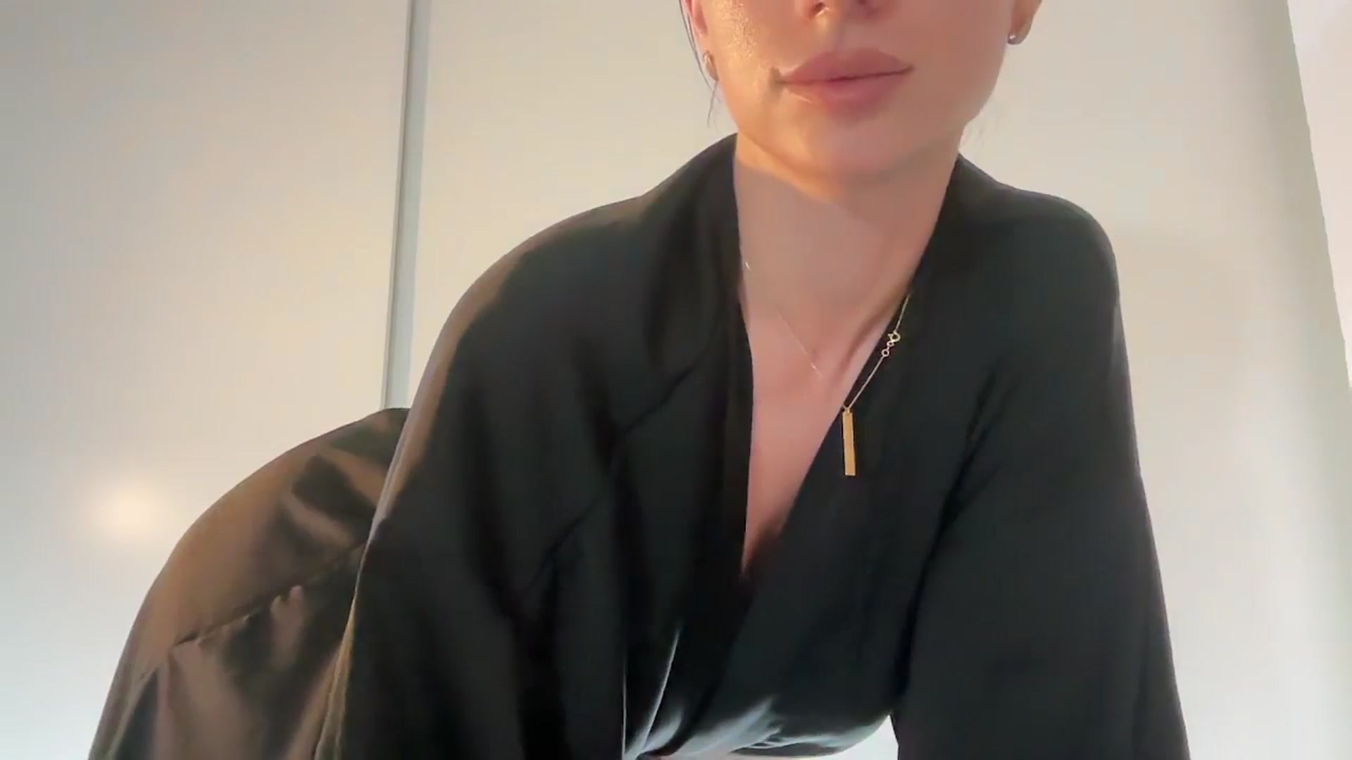 Gallery image thumbnail from SweetTits20's myfreecams stream on, 05/23/2024, 02:50 image 14 of 20
