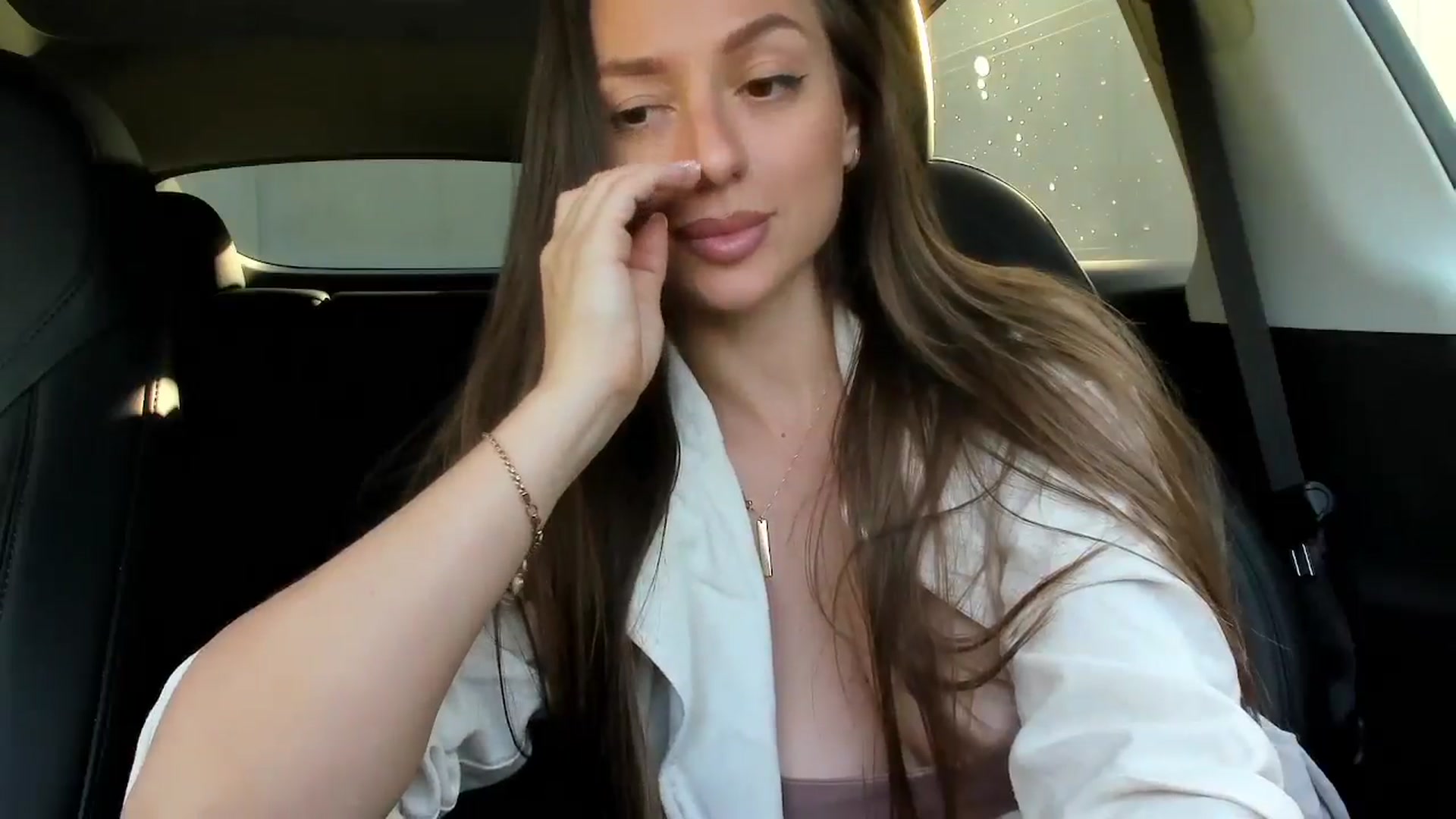 Gallery image thumbnail from SweetTits20's myfreecams stream on, 05/30/2024, 17:13 image 15 of 20