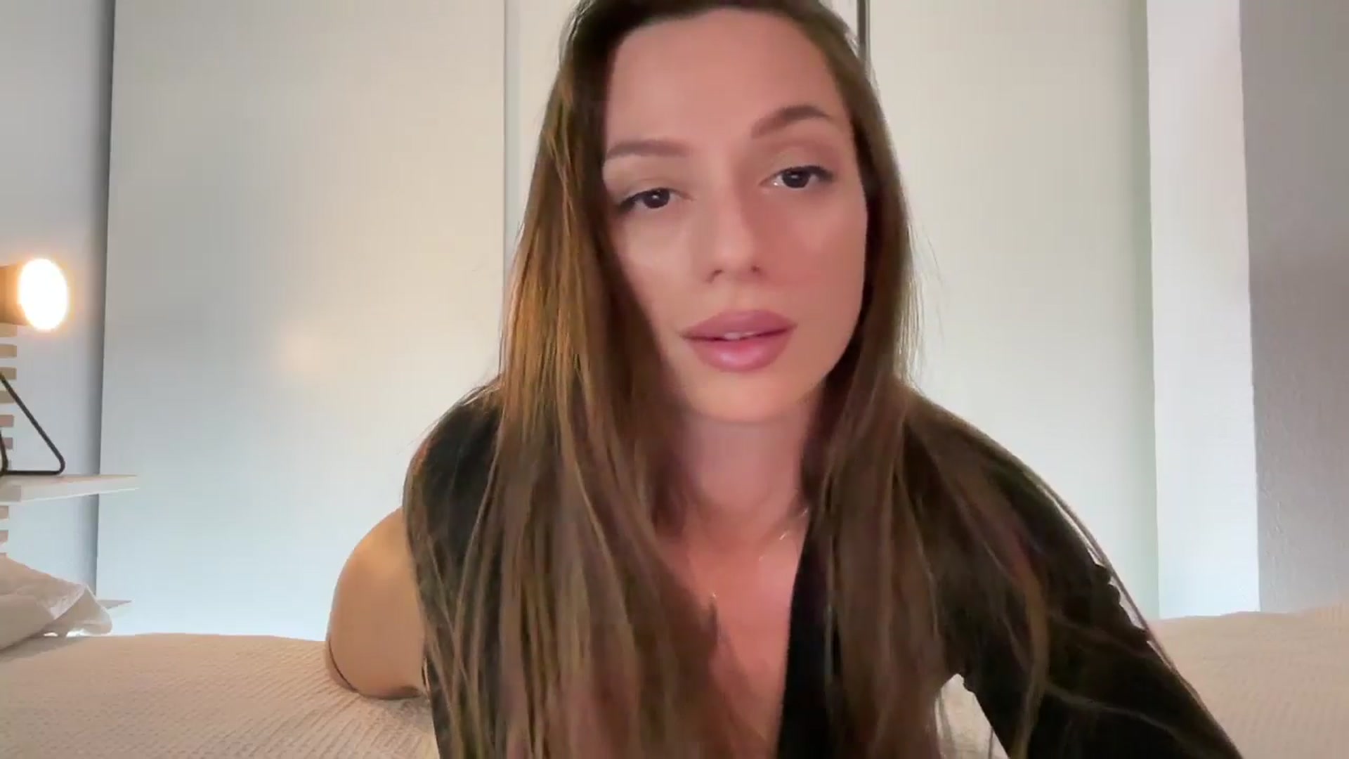 Gallery image thumbnail from SweetTits20's myfreecams stream on, 06/06/2024, 24:00 image 7 of 20