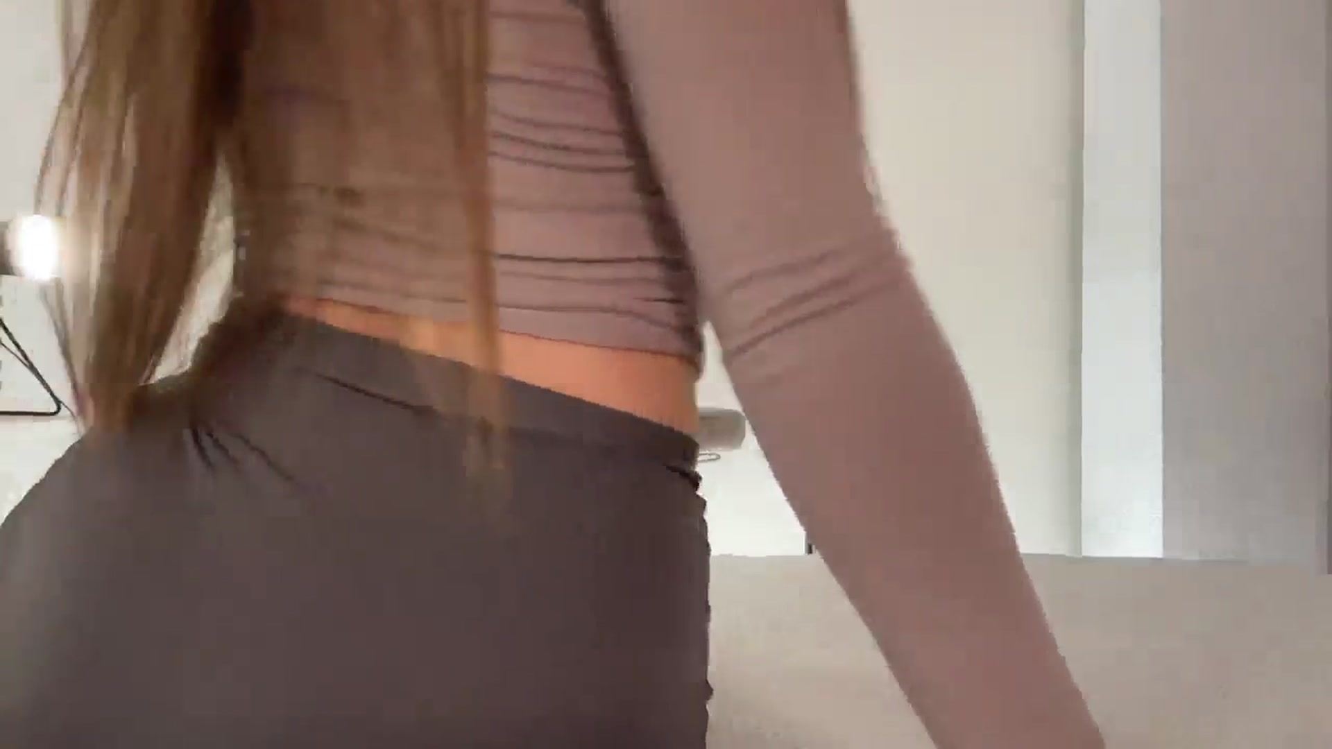 Gallery image thumbnail from SweetTits20's myfreecams stream on, 07/04/2024, 23:13 image 14 of 20