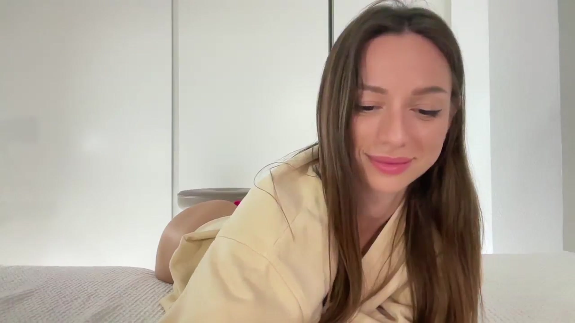 Gallery image thumbnail from SweetTits20's myfreecams stream on, 08/04/2024, 04:10 image 20 of 20