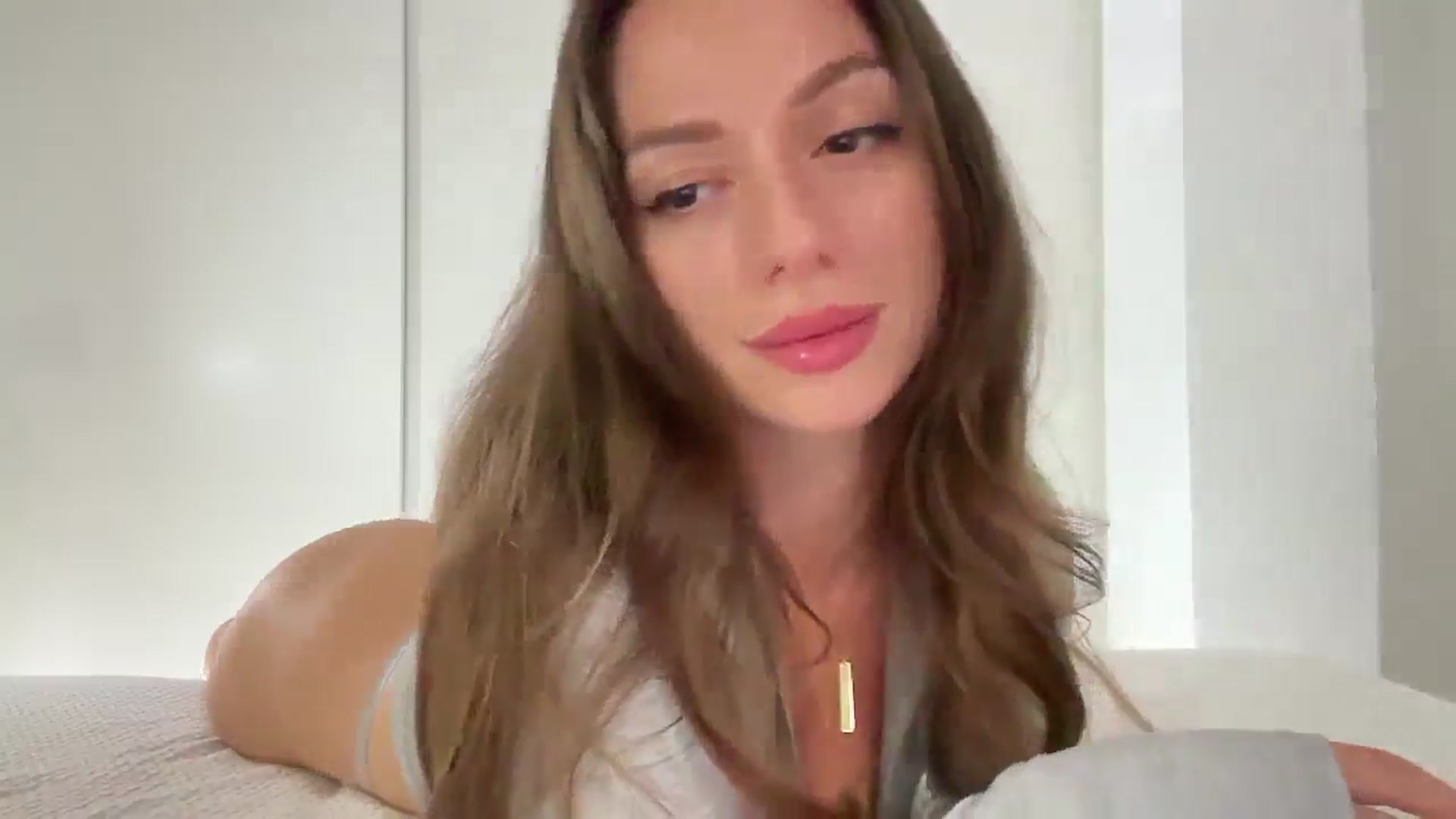 Gallery image thumbnail from SweetTits20's myfreecams stream on, 08/27/2024, 24:26 image 5 of 20