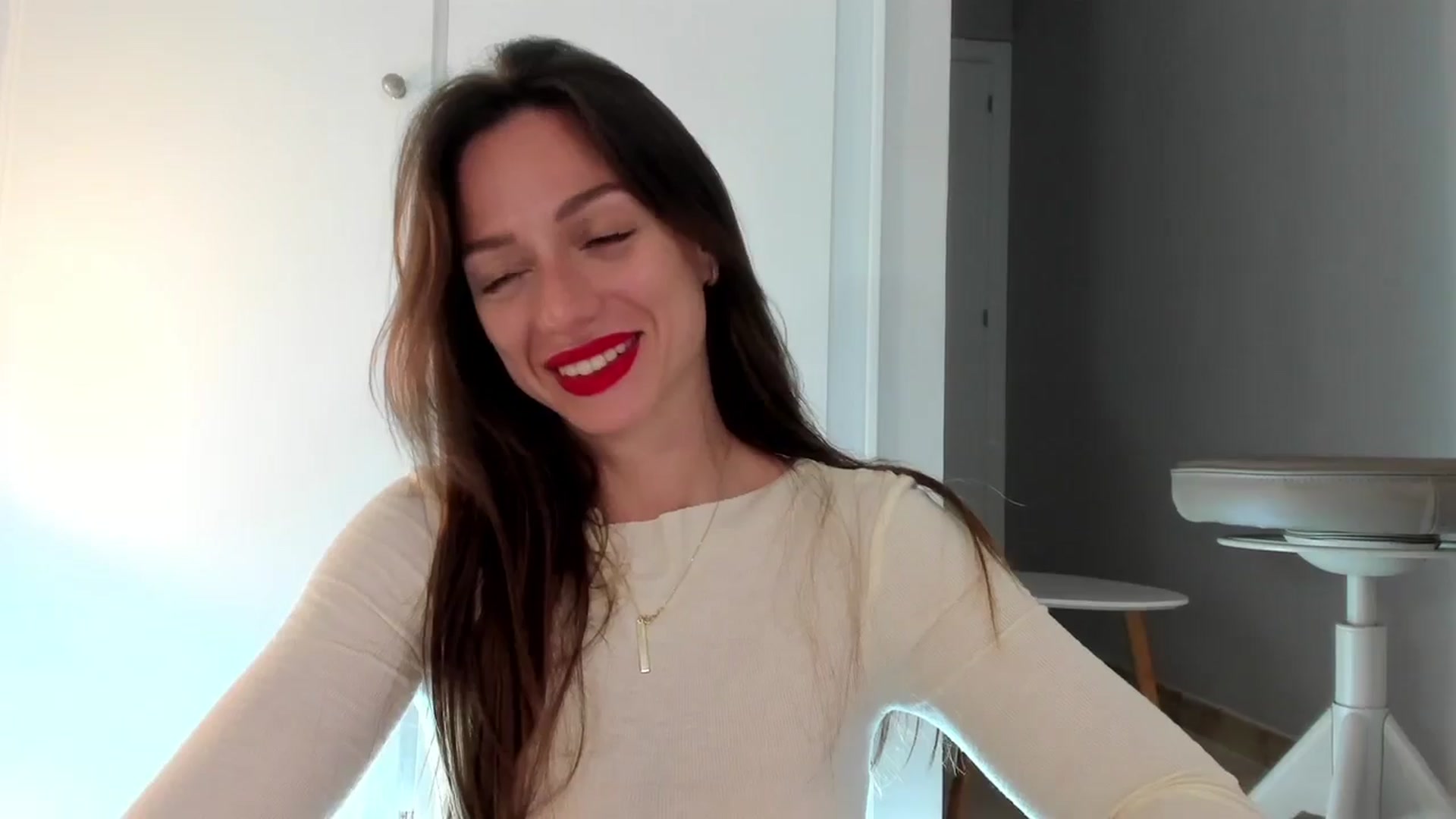 Gallery image thumbnail from SweetTits20's myfreecams stream on, 10/05/2024, 23:20 image 9 of 20