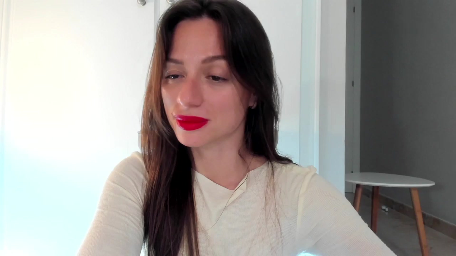 Gallery image thumbnail from SweetTits20's myfreecams stream on, 10/06/2024, 04:21 image 2 of 20